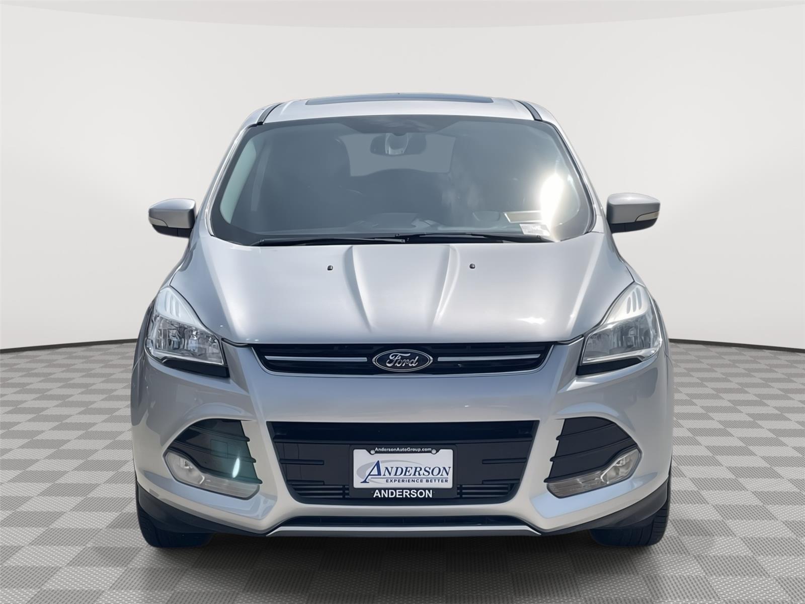 Vehicle photo 4