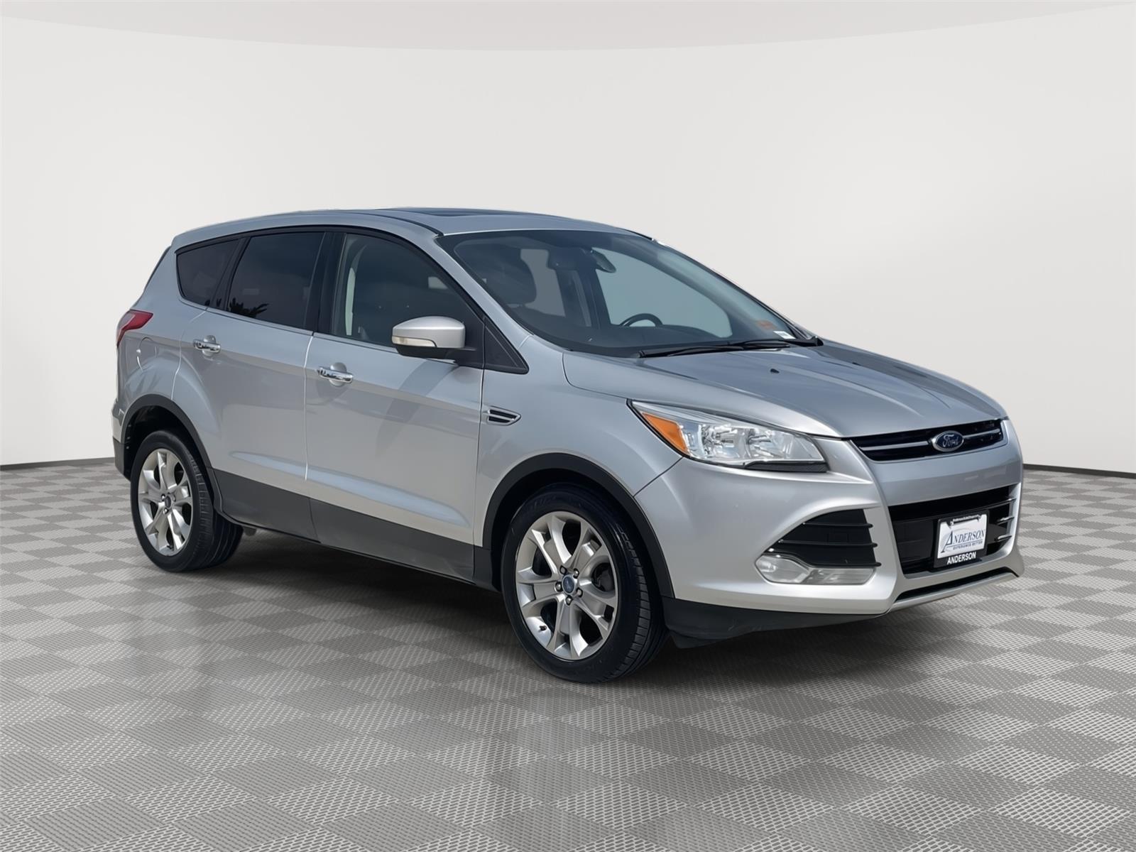 Vehicle photo 5