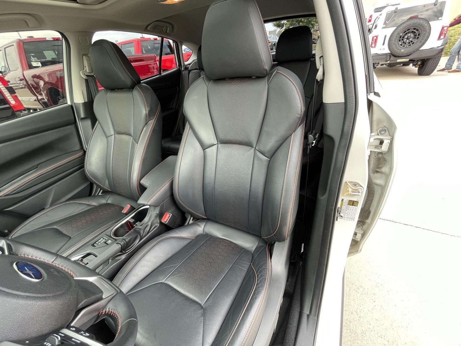 Vehicle photo 18