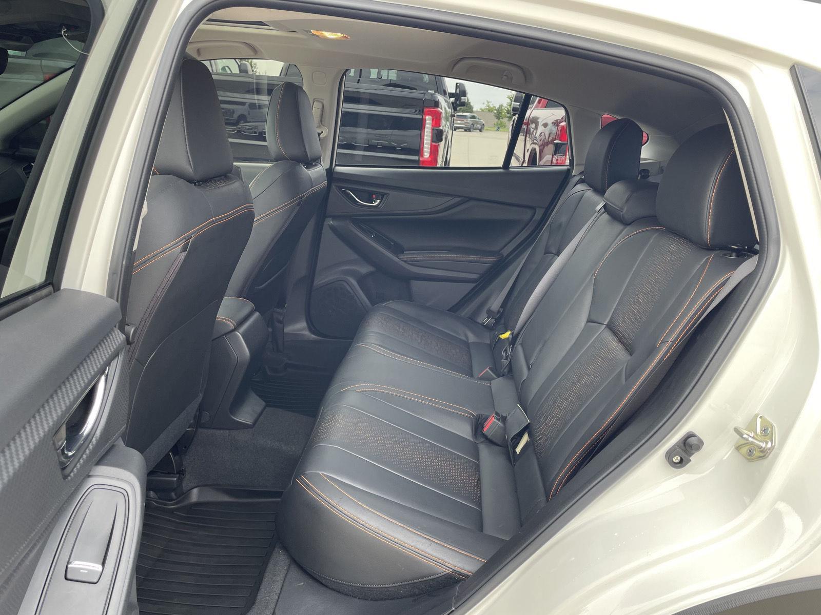 Vehicle photo 20