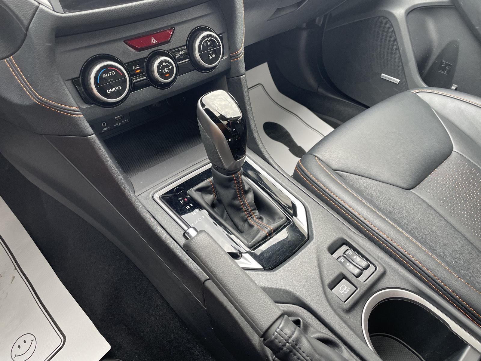 Vehicle photo 31