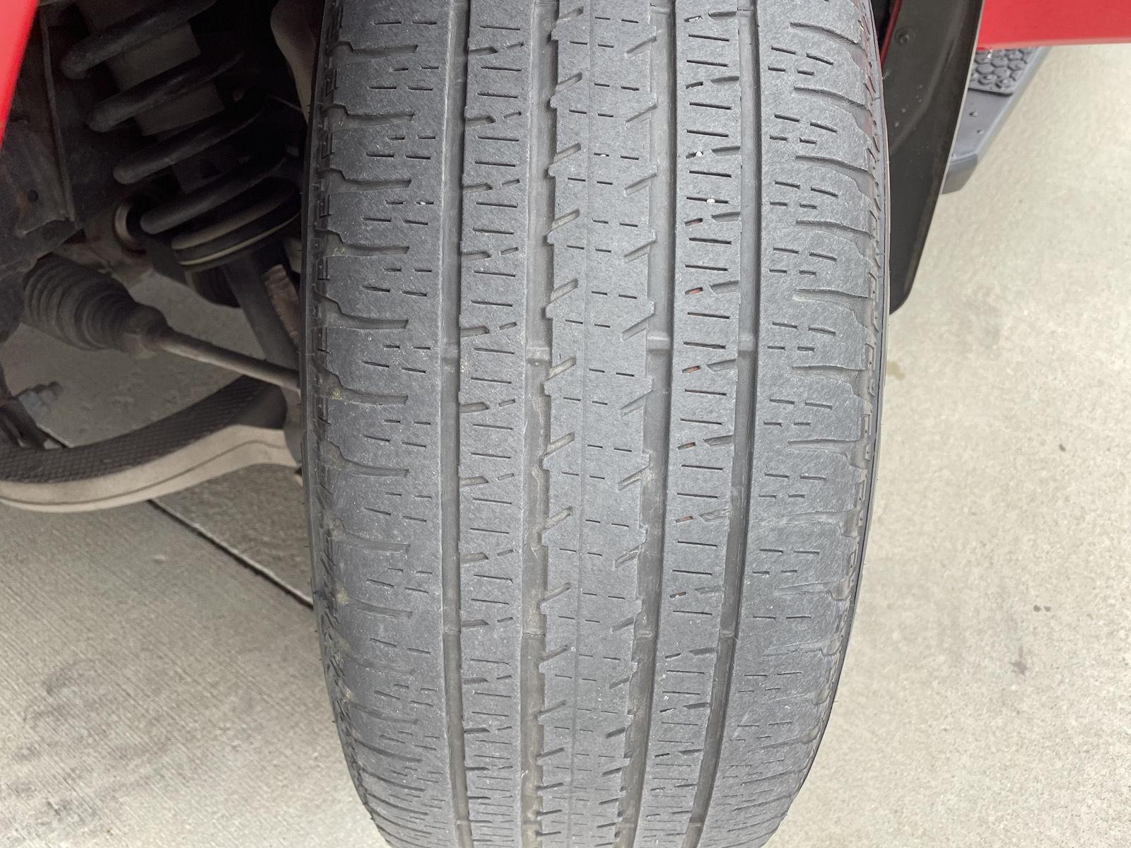 Vehicle photo 11