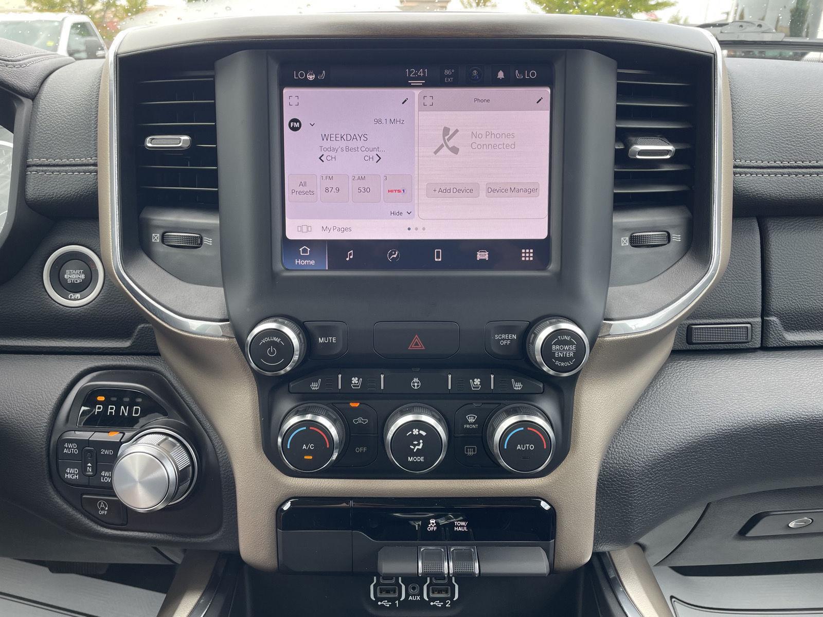 Vehicle photo 22