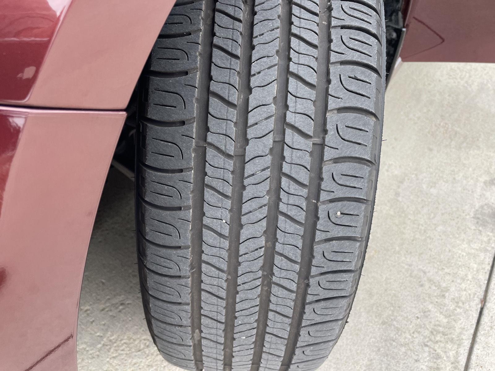 Vehicle photo 11
