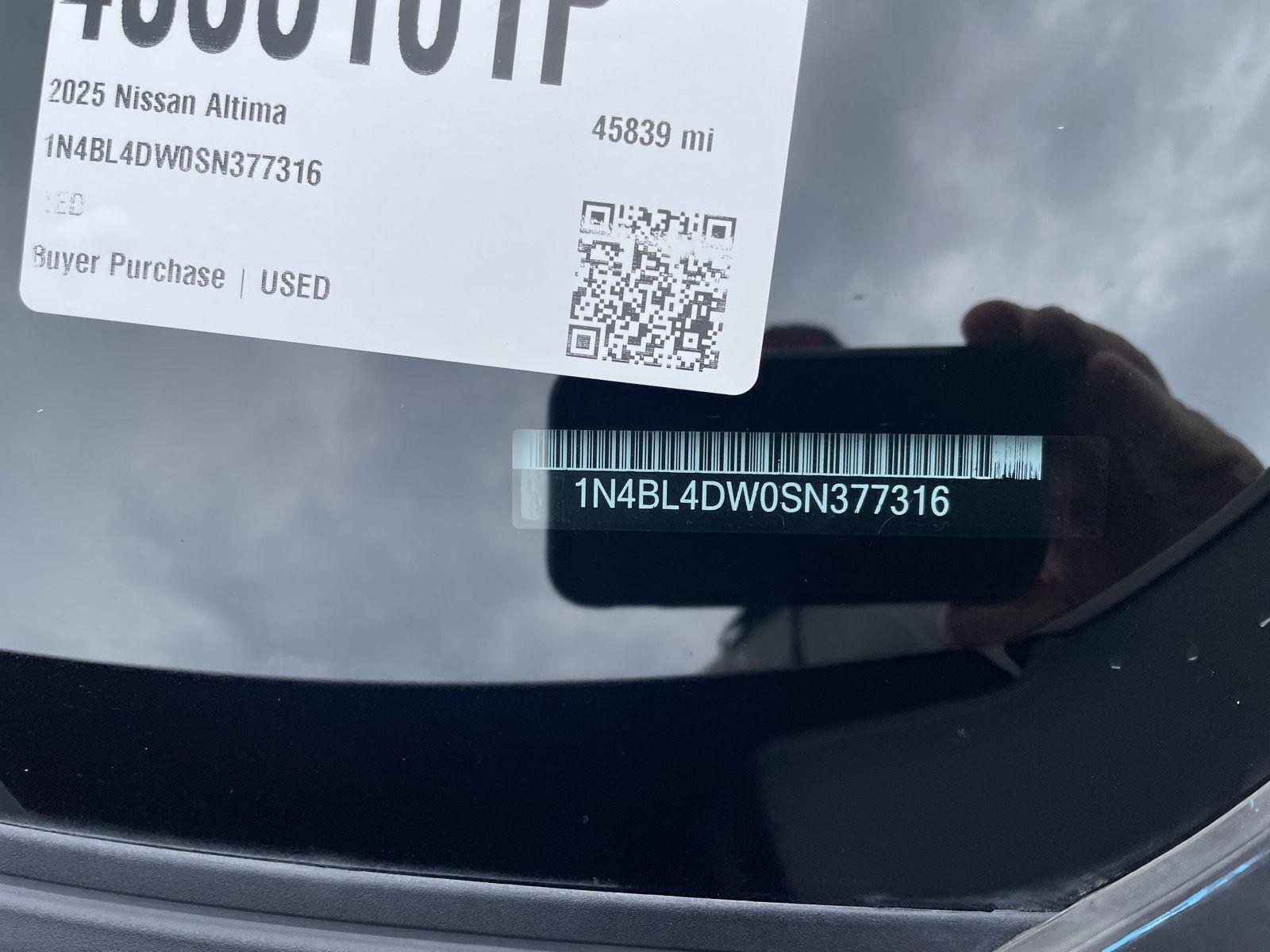 Vehicle photo 32