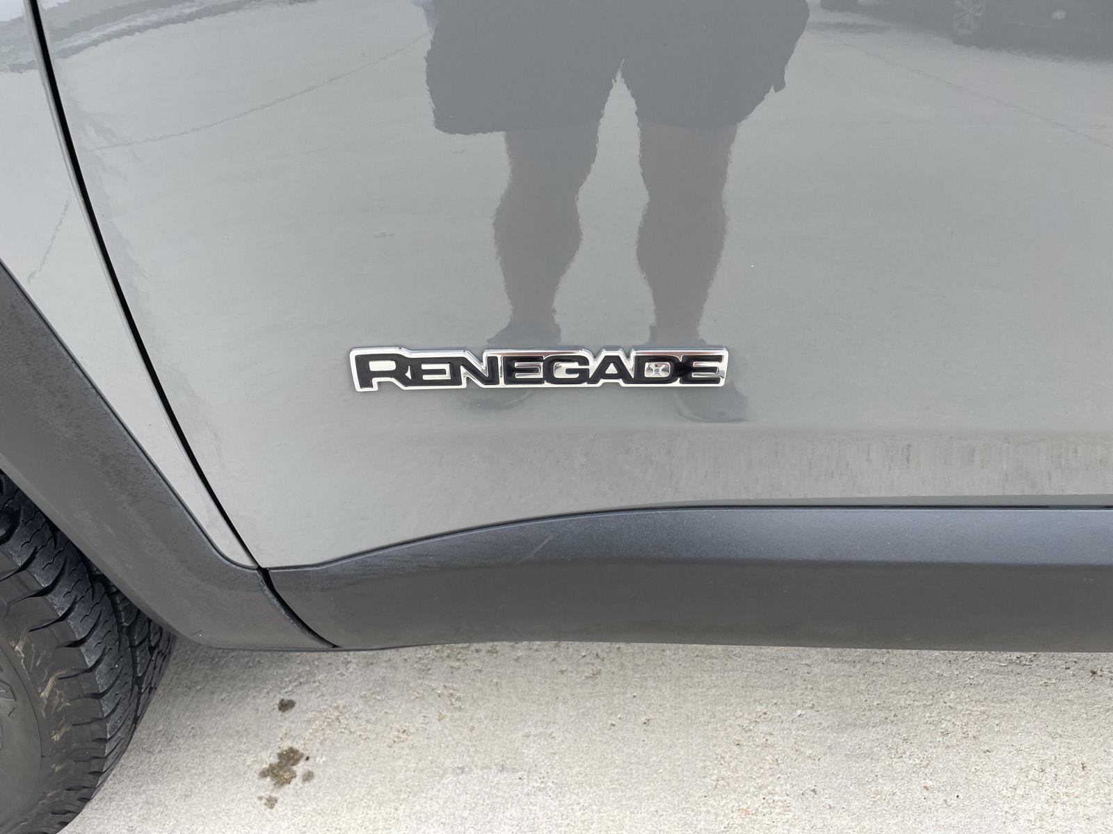 Vehicle photo 31