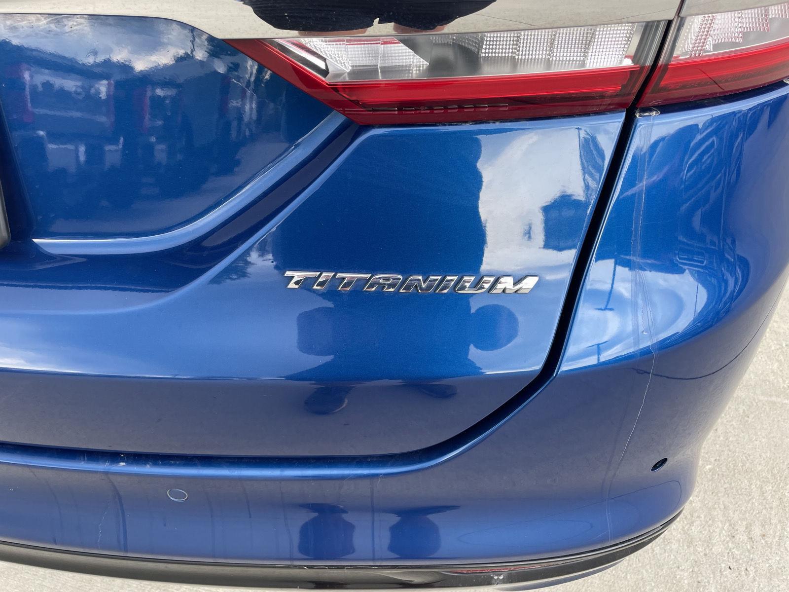 Vehicle photo 39