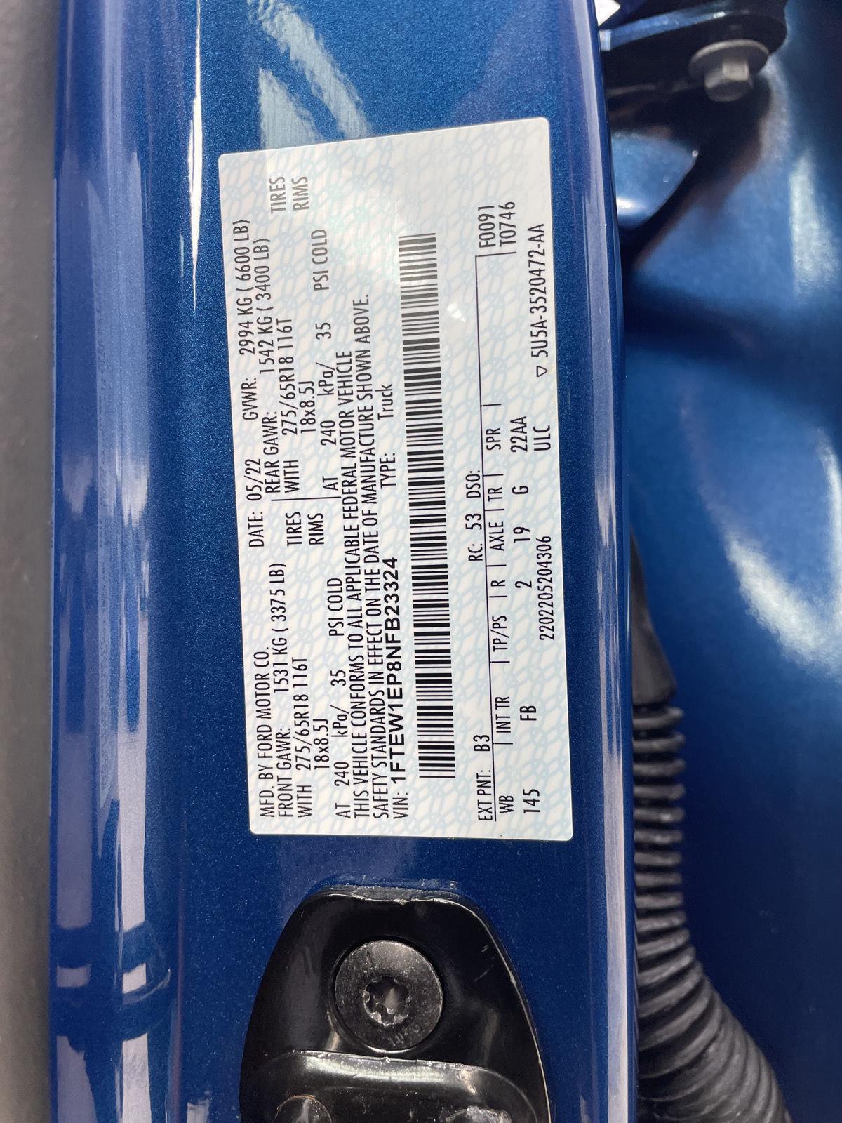 Vehicle photo 32