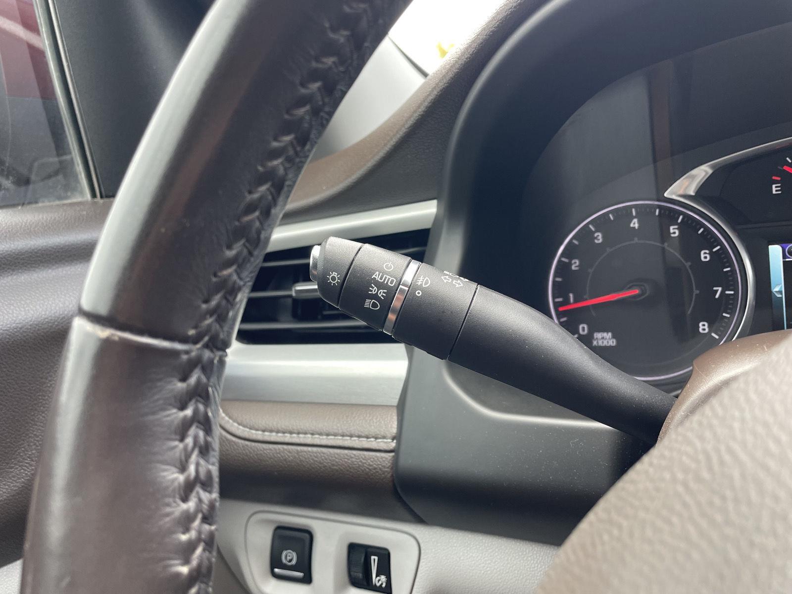 Vehicle photo 15