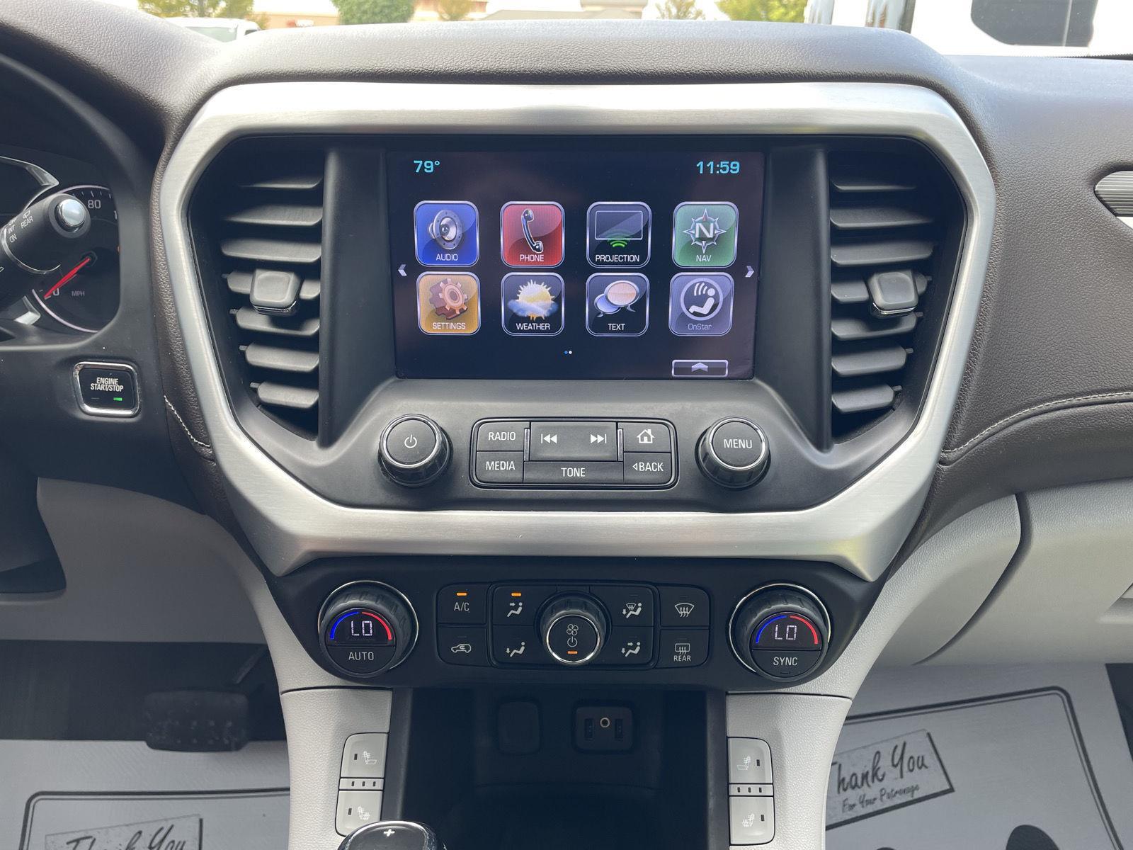 Vehicle photo 23