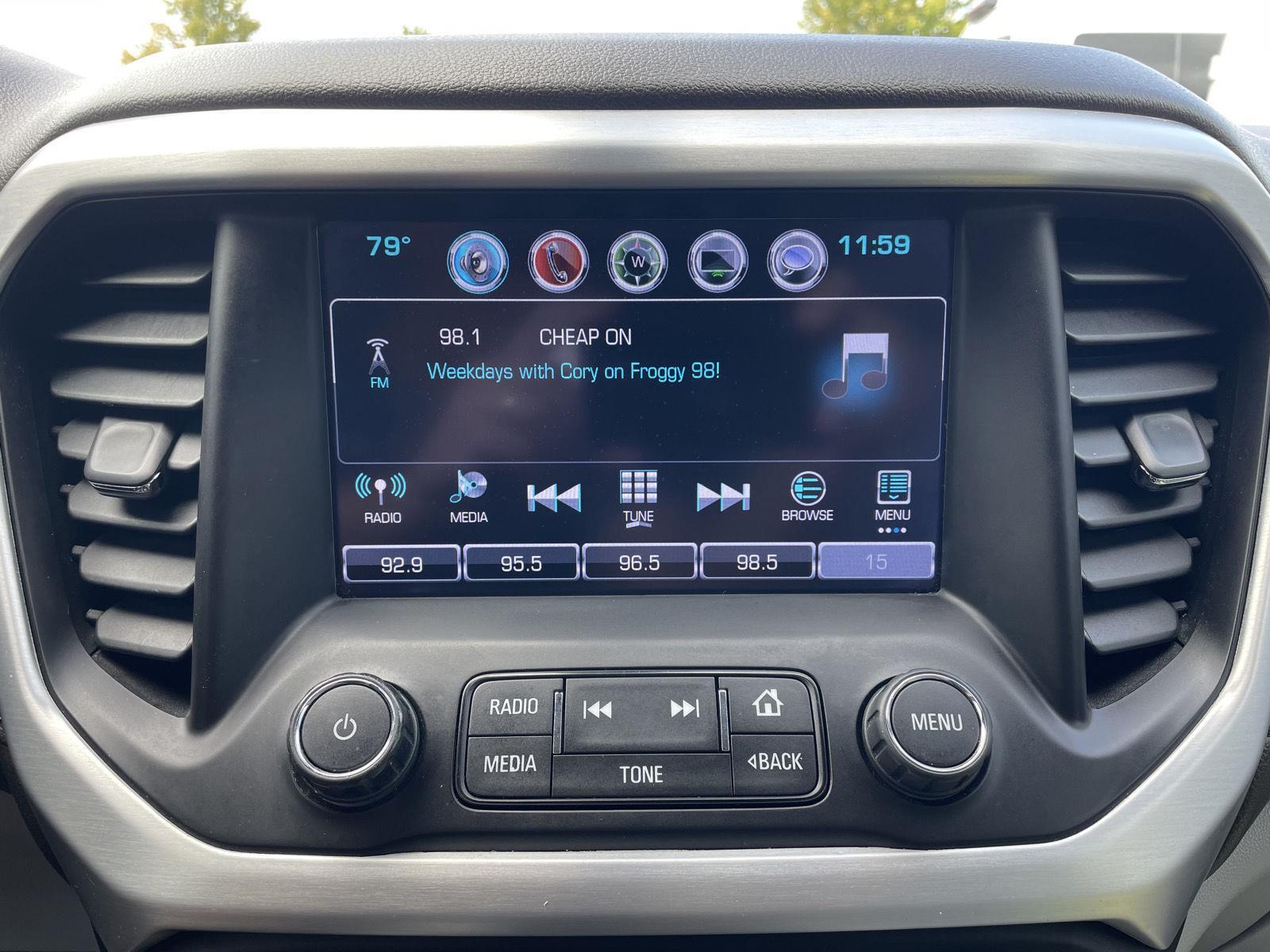 Vehicle photo 27