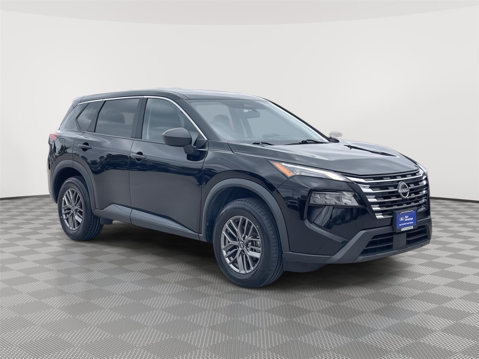 Vehicle photo 5