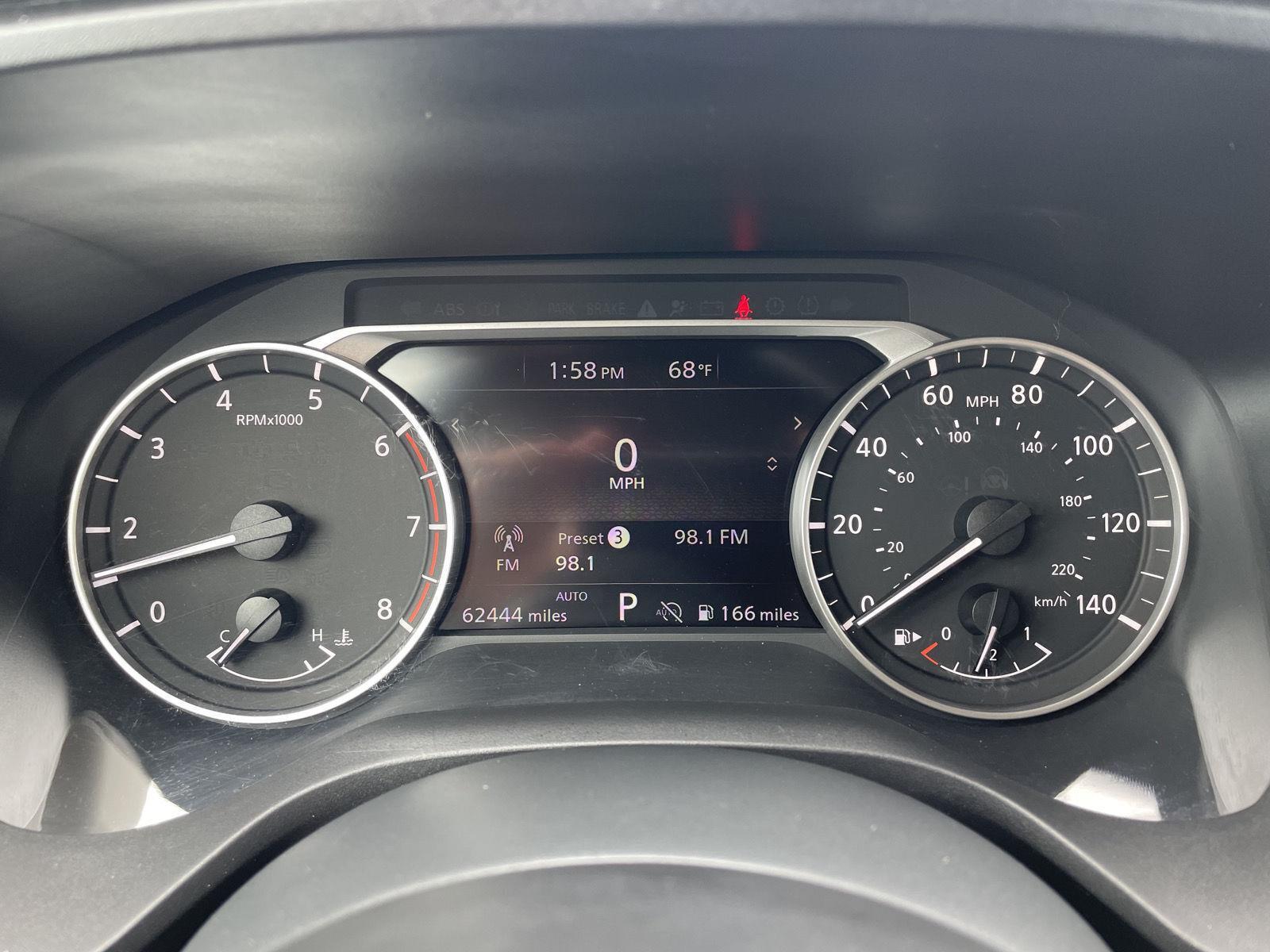 Vehicle photo 15