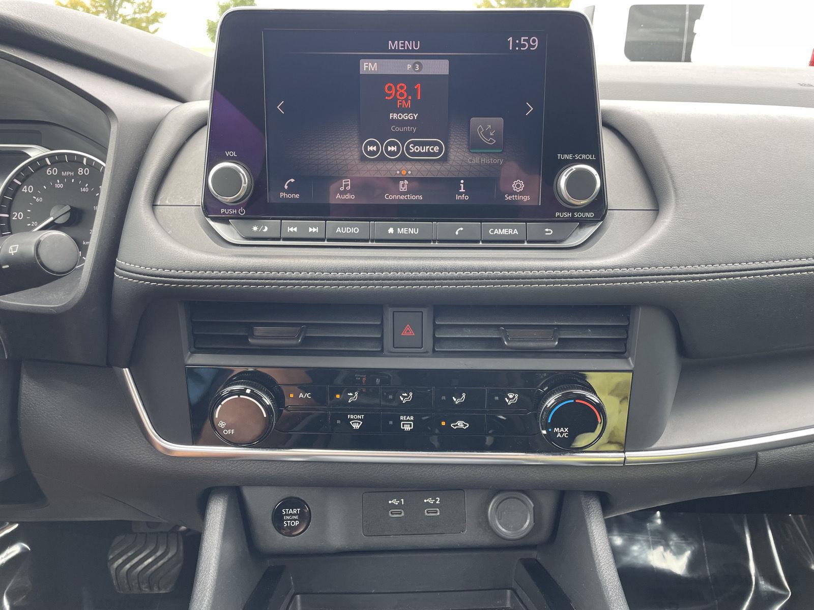Vehicle photo 22