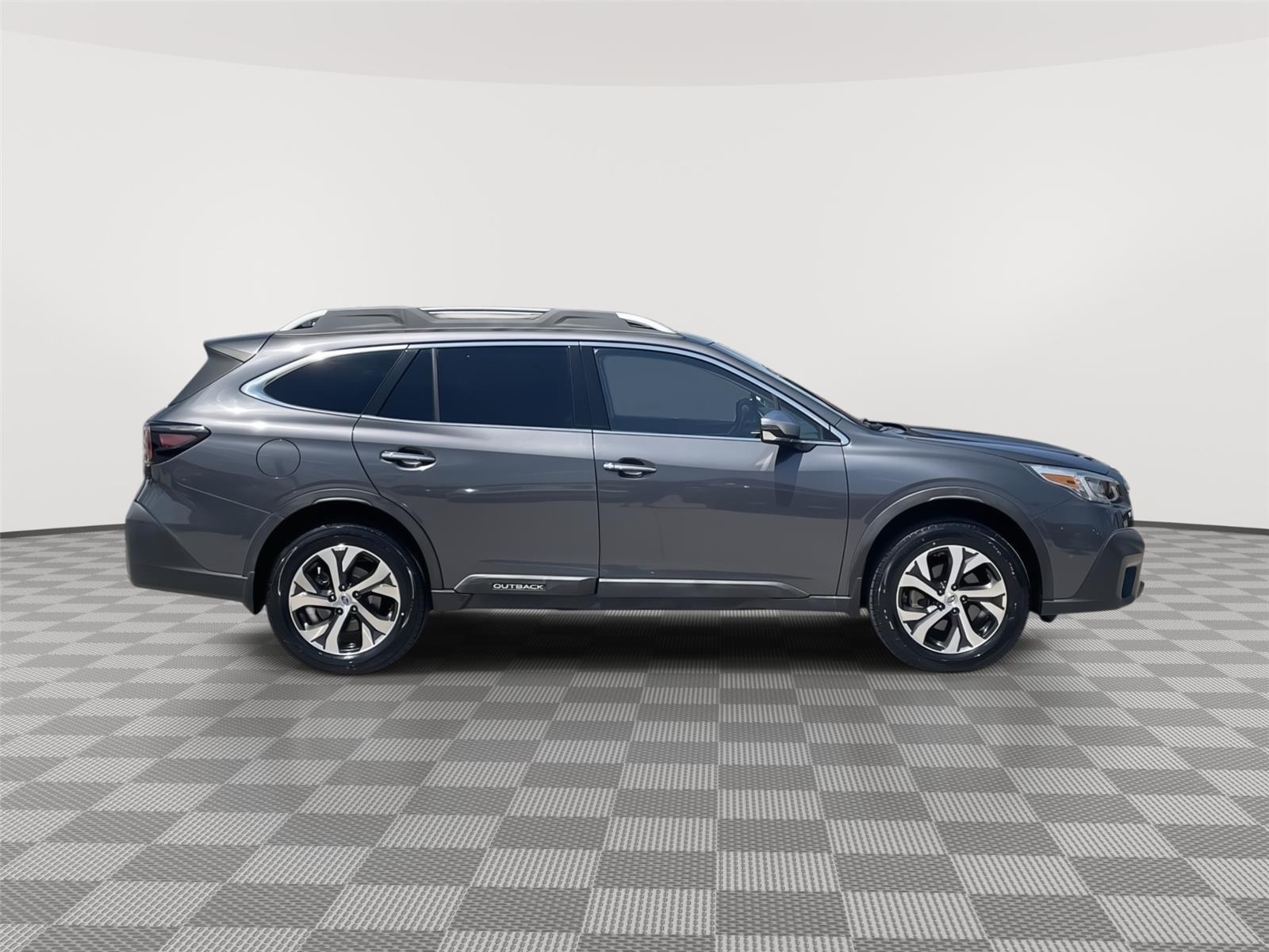Vehicle photo 6