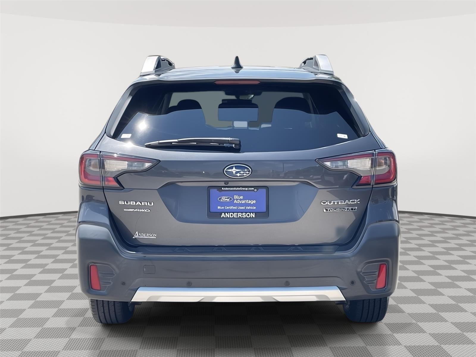 Vehicle photo 8