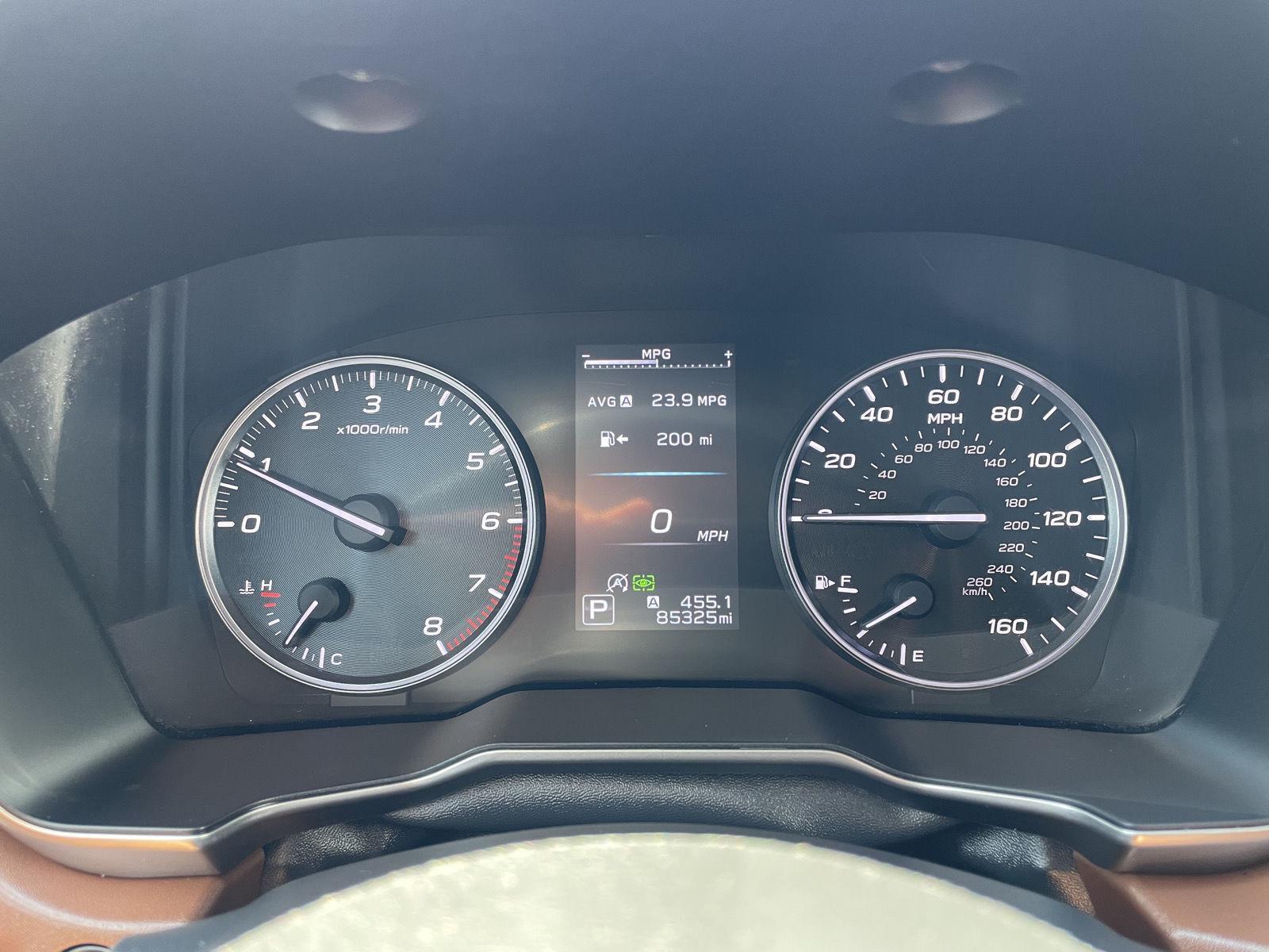Vehicle photo 15