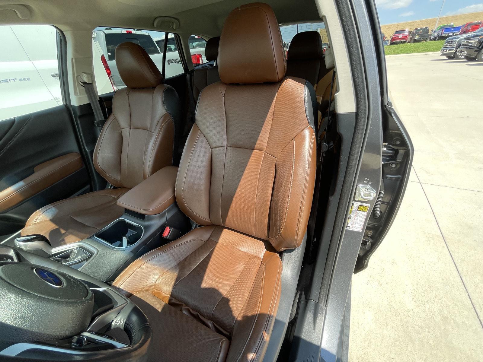 Vehicle photo 18