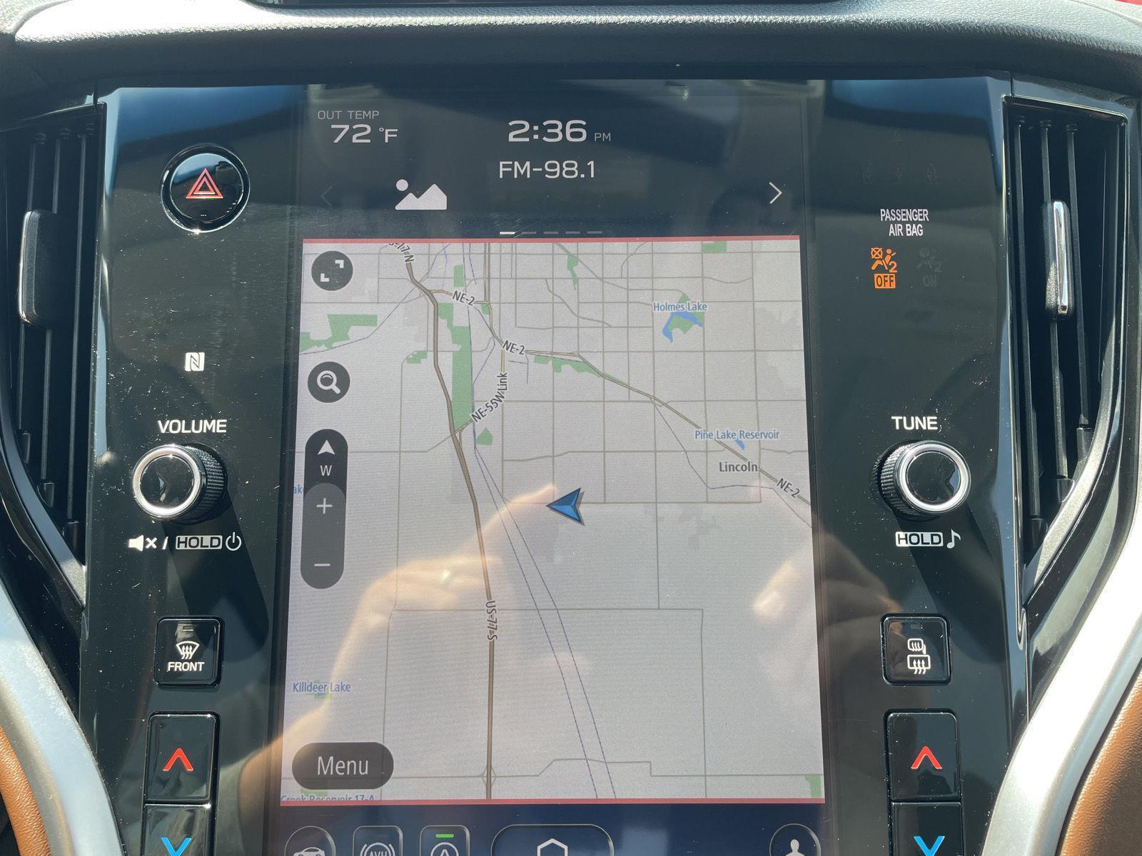 Vehicle photo 26