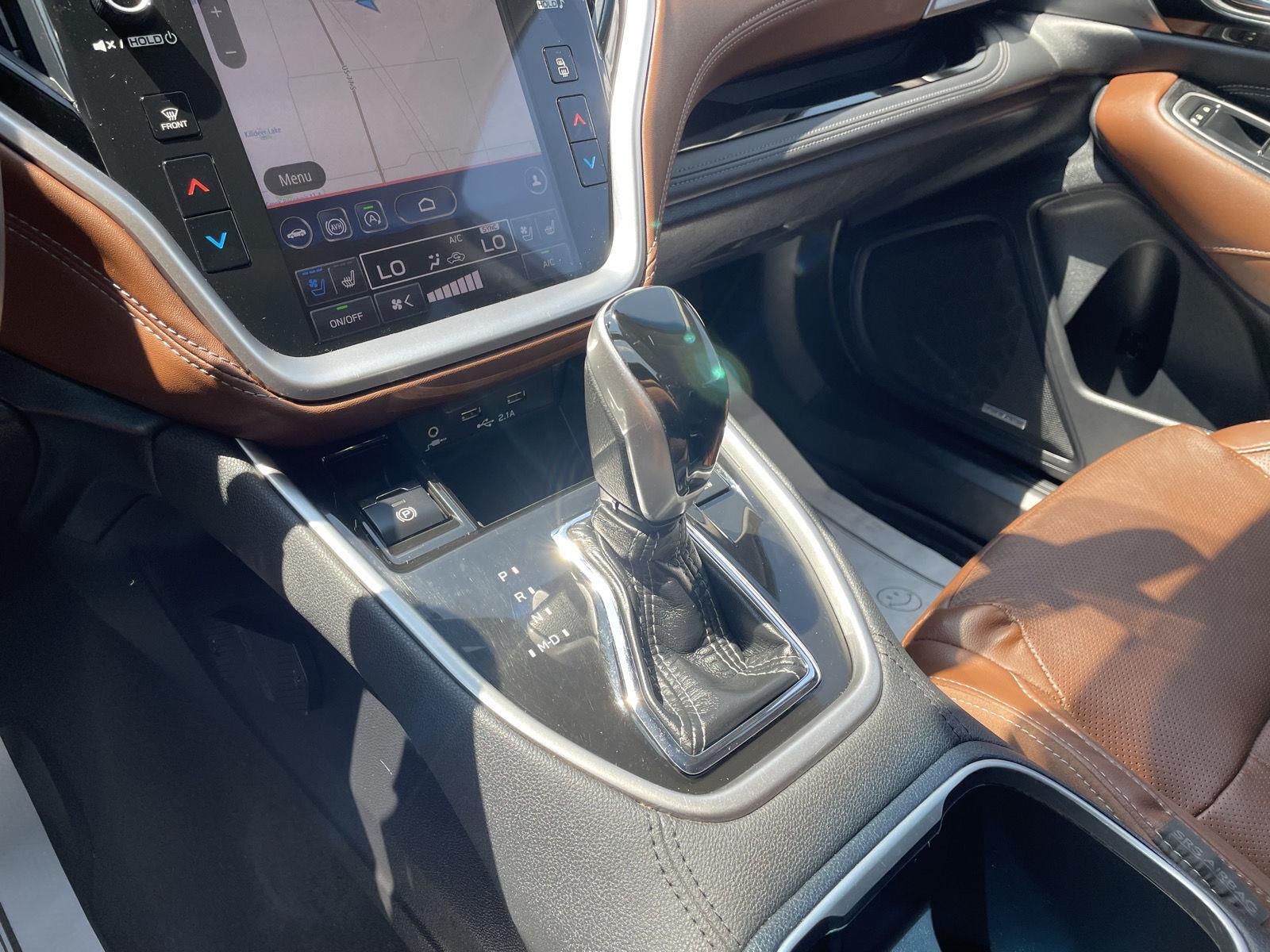 Vehicle photo 32