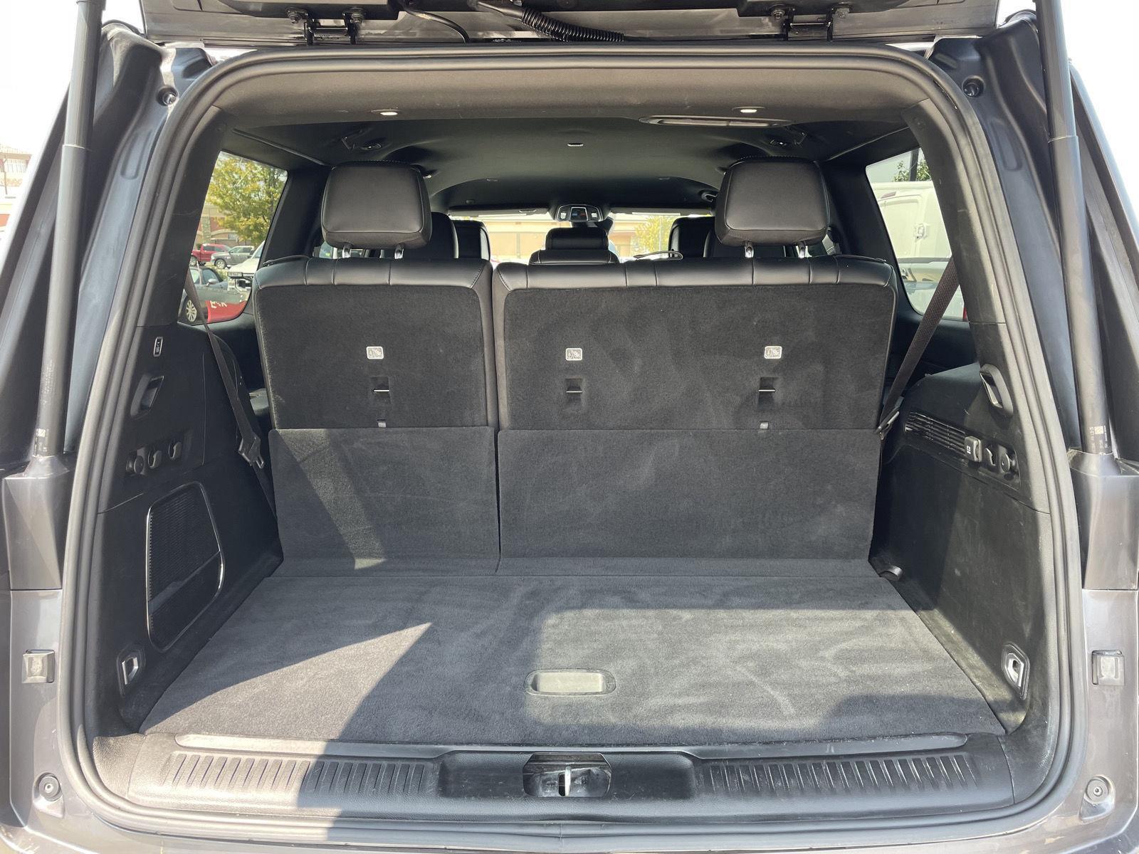 Vehicle photo 36