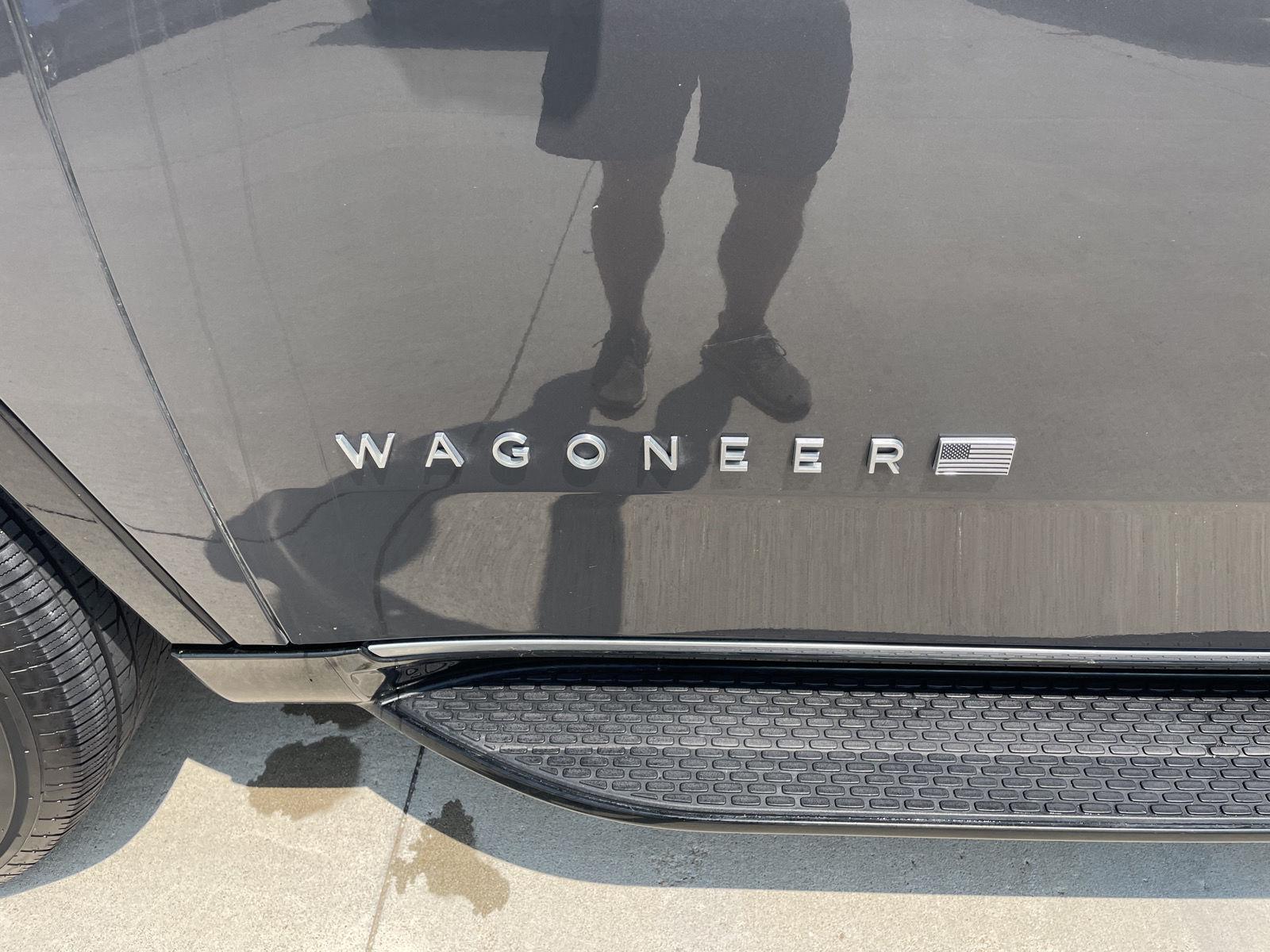Vehicle photo 38
