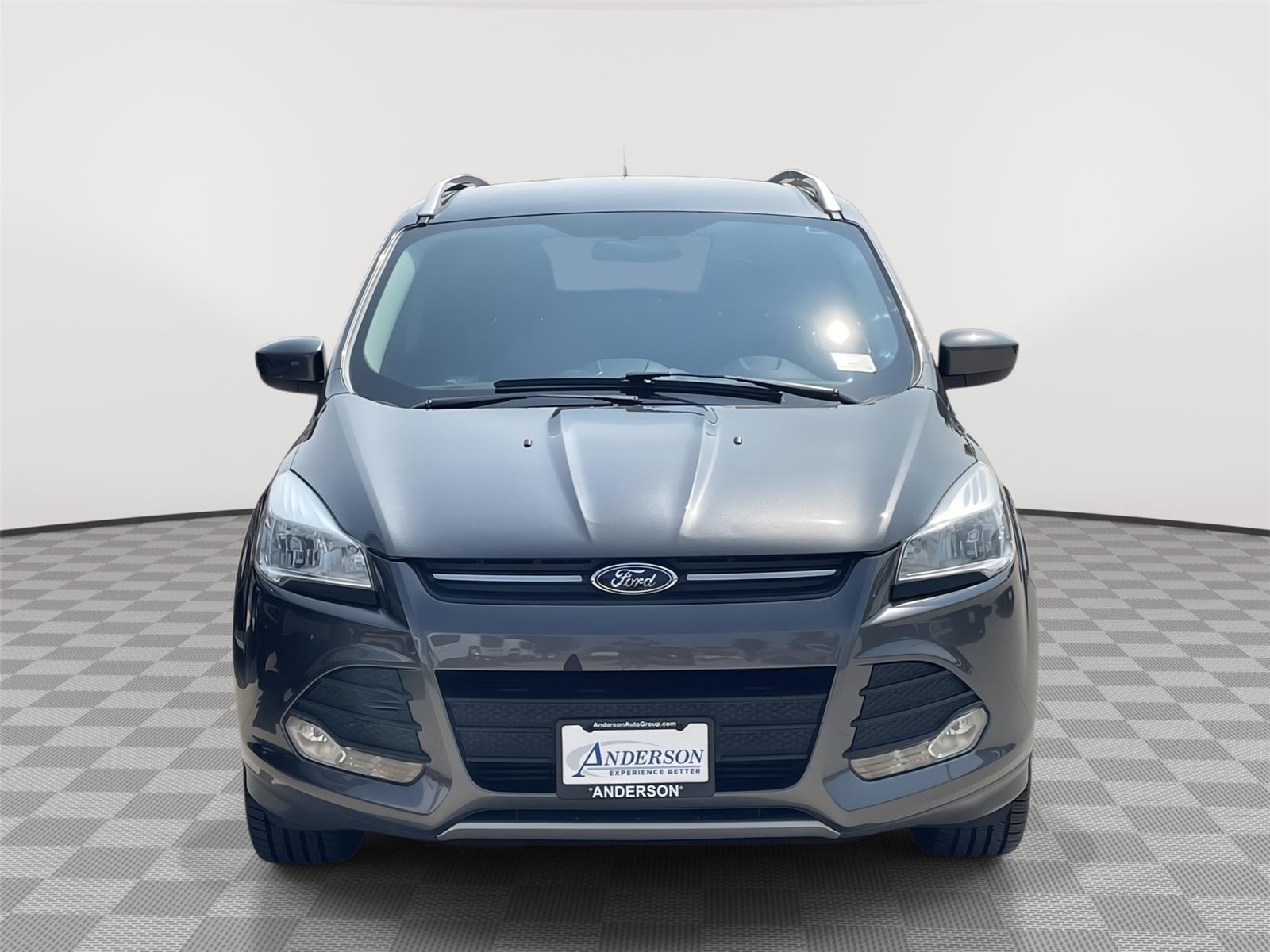 Vehicle photo 4