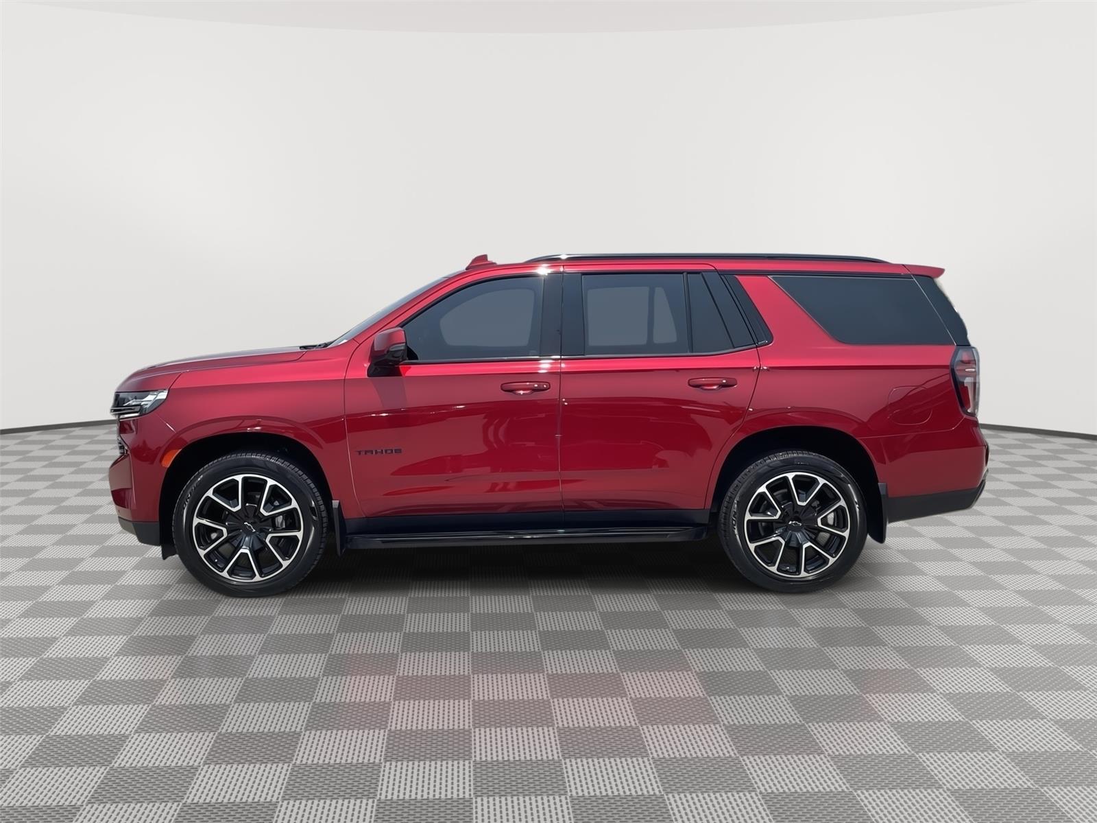 Vehicle photo 2