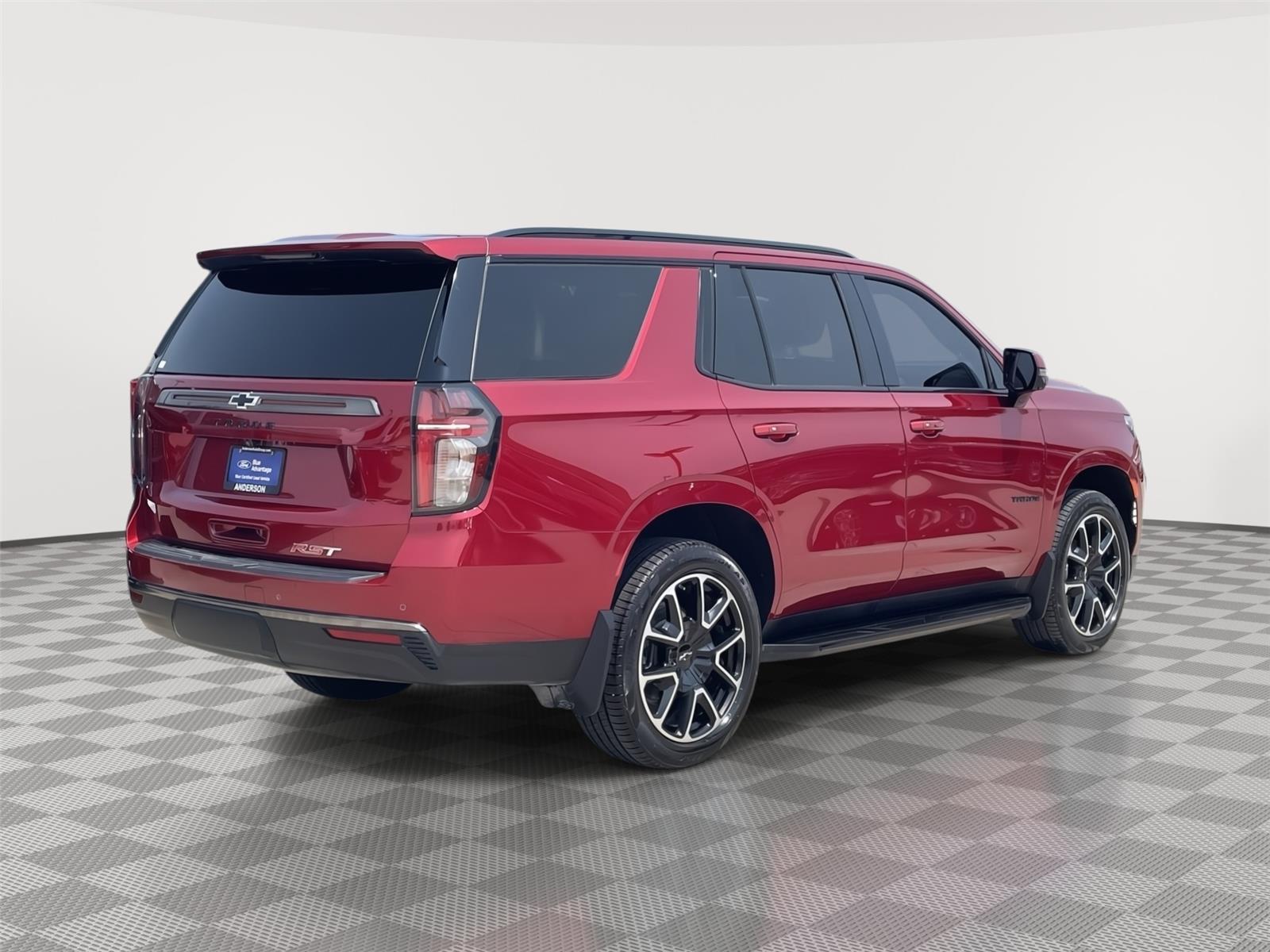 Vehicle photo 7