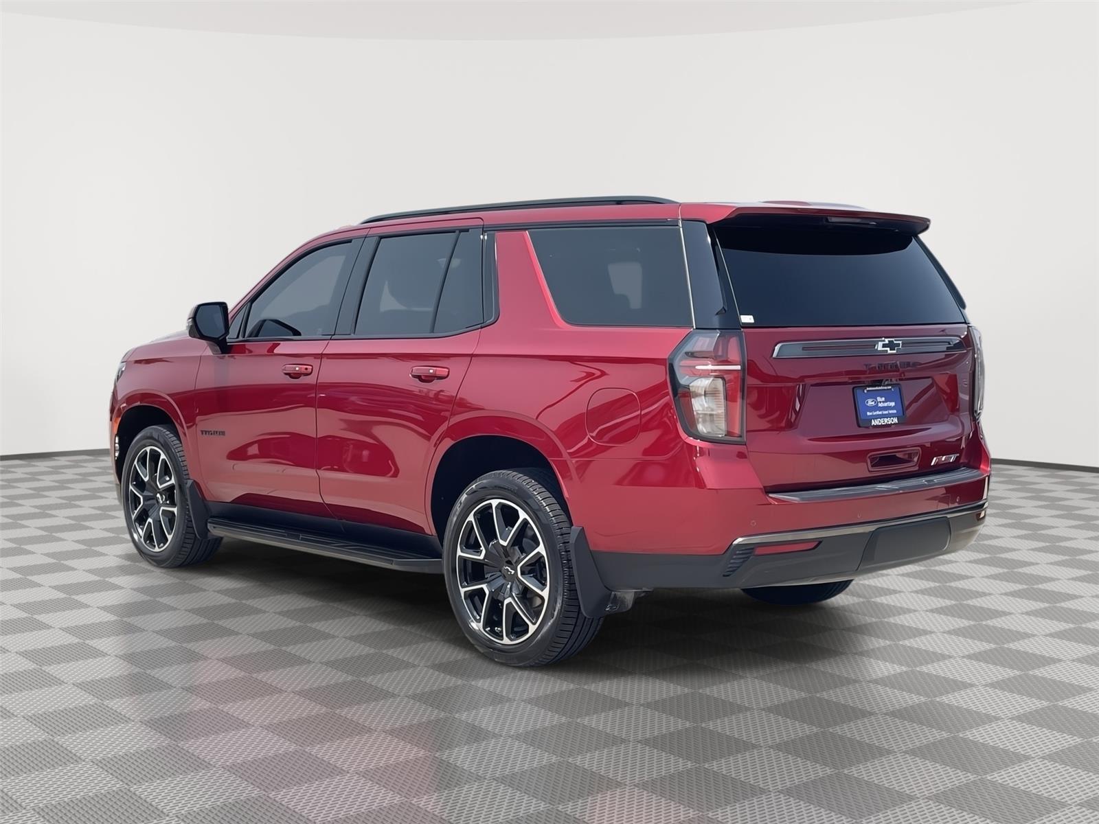 Vehicle photo 9