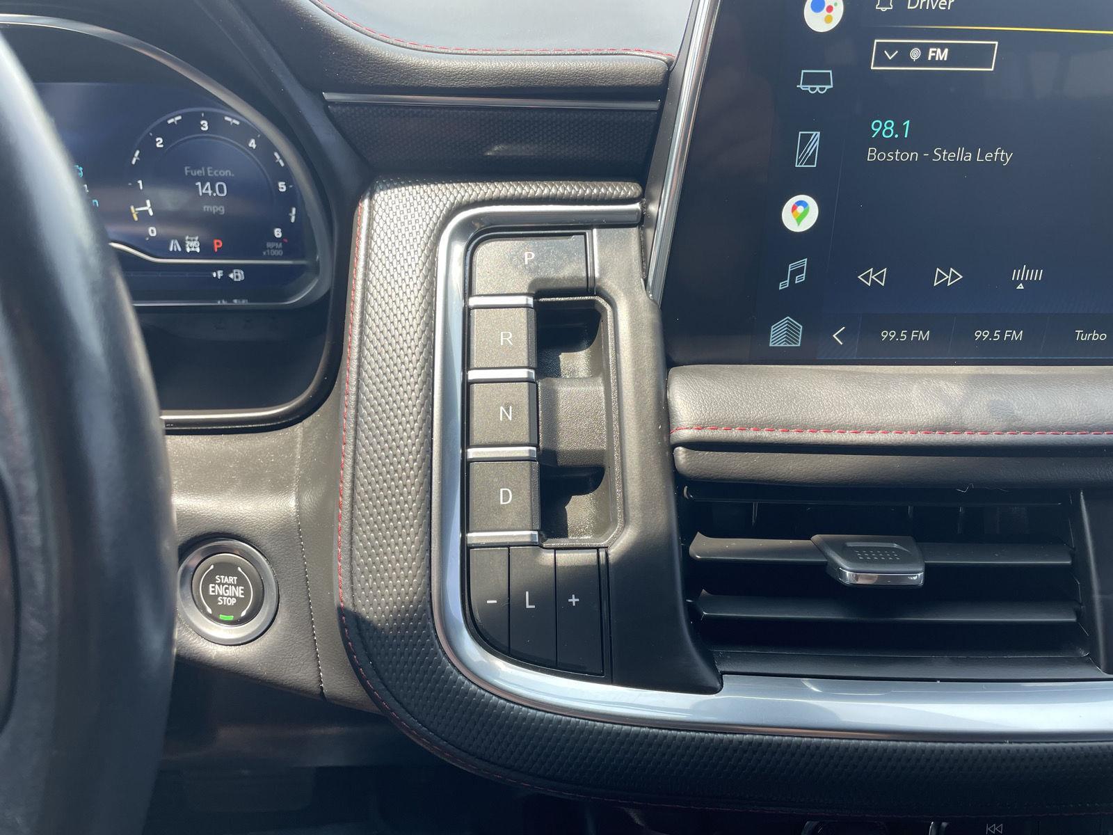 Vehicle photo 34