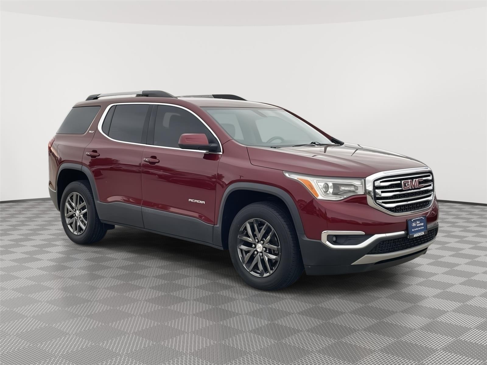 Vehicle photo 5