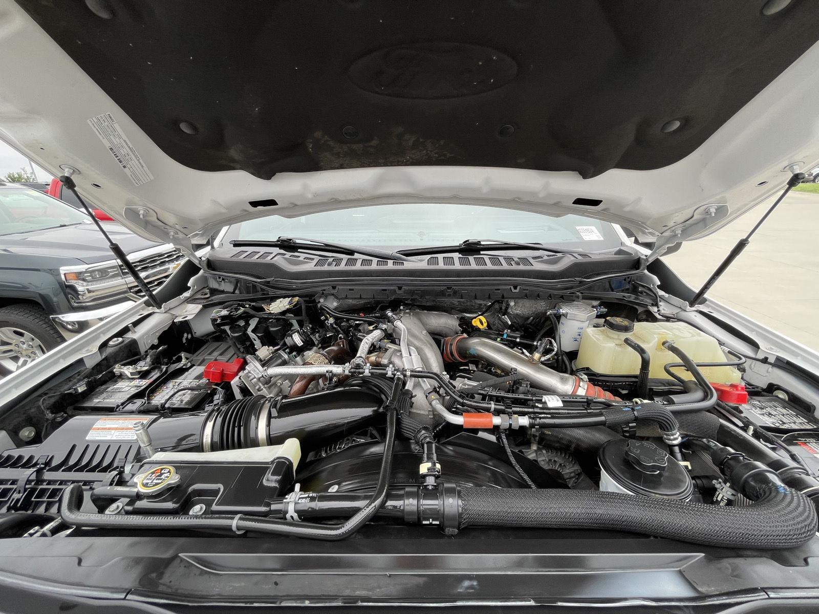 Vehicle photo 41