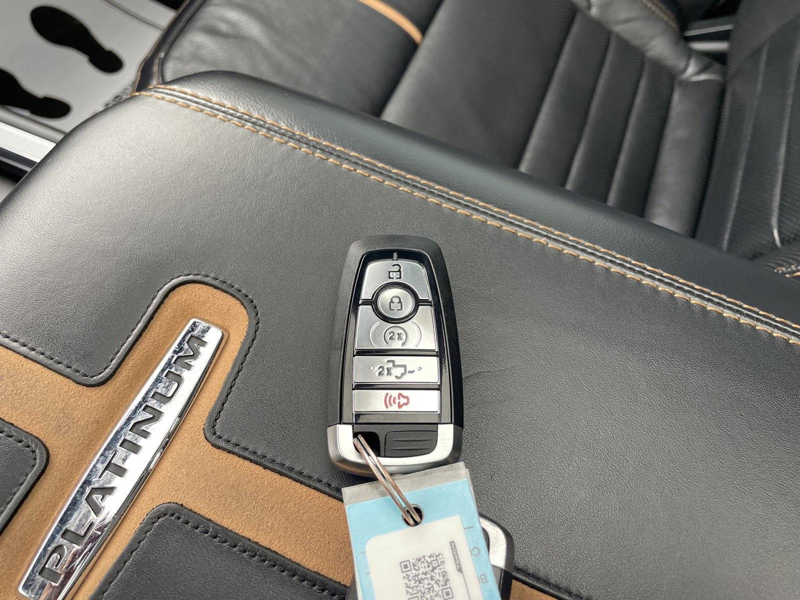 Vehicle photo 46
