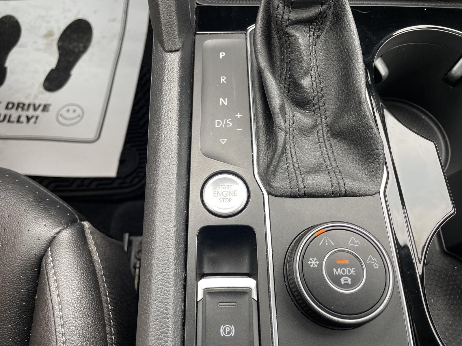 Vehicle photo 27