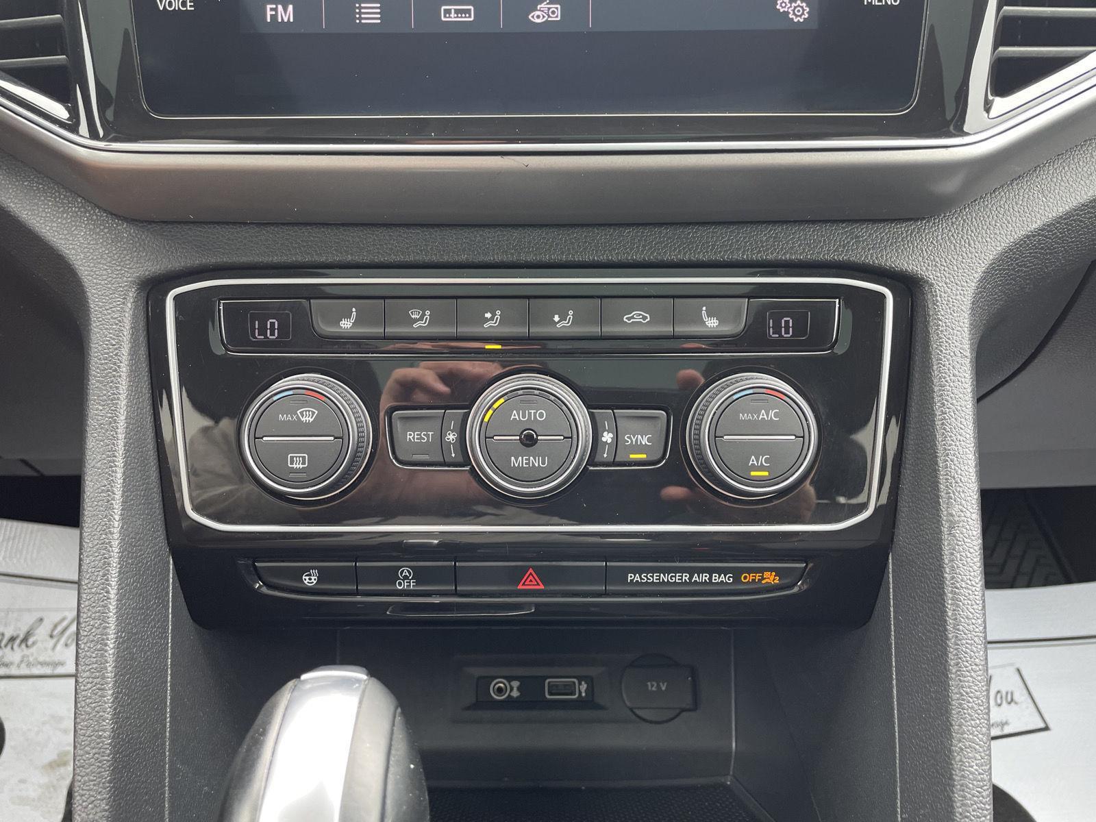 Vehicle photo 28