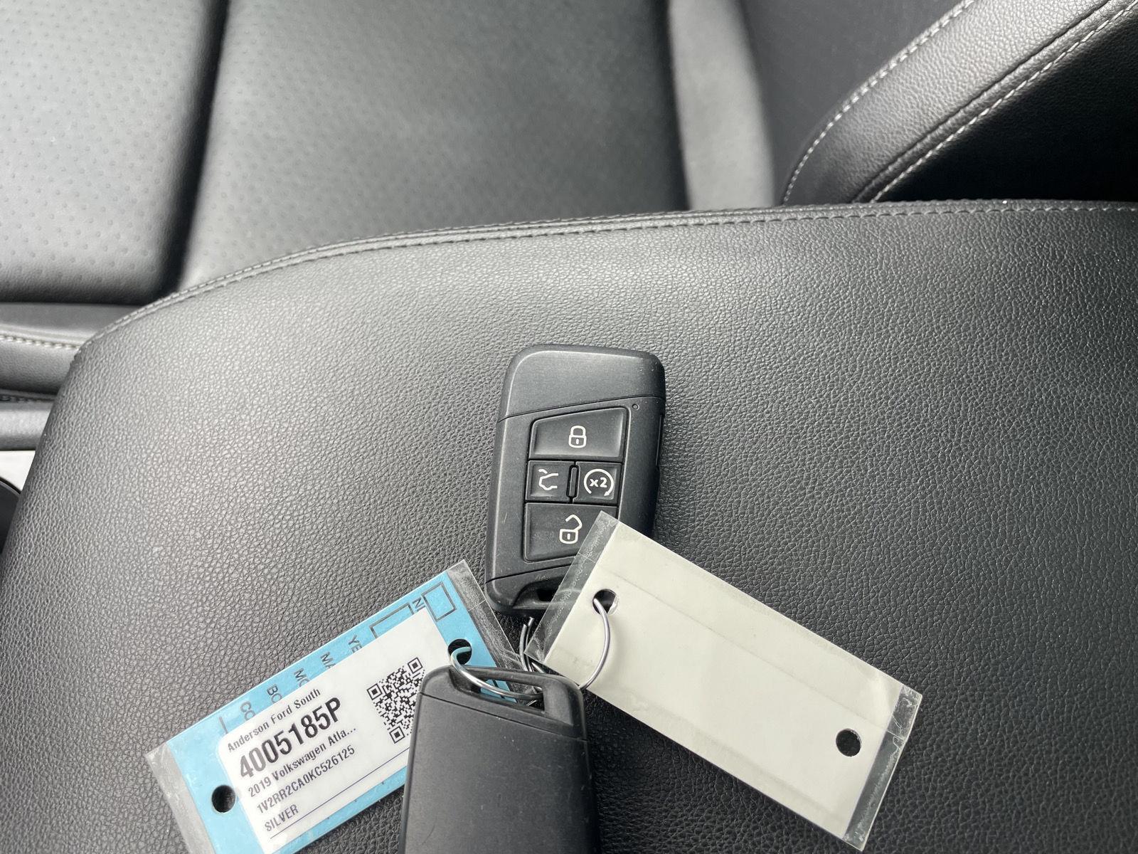 Vehicle photo 41