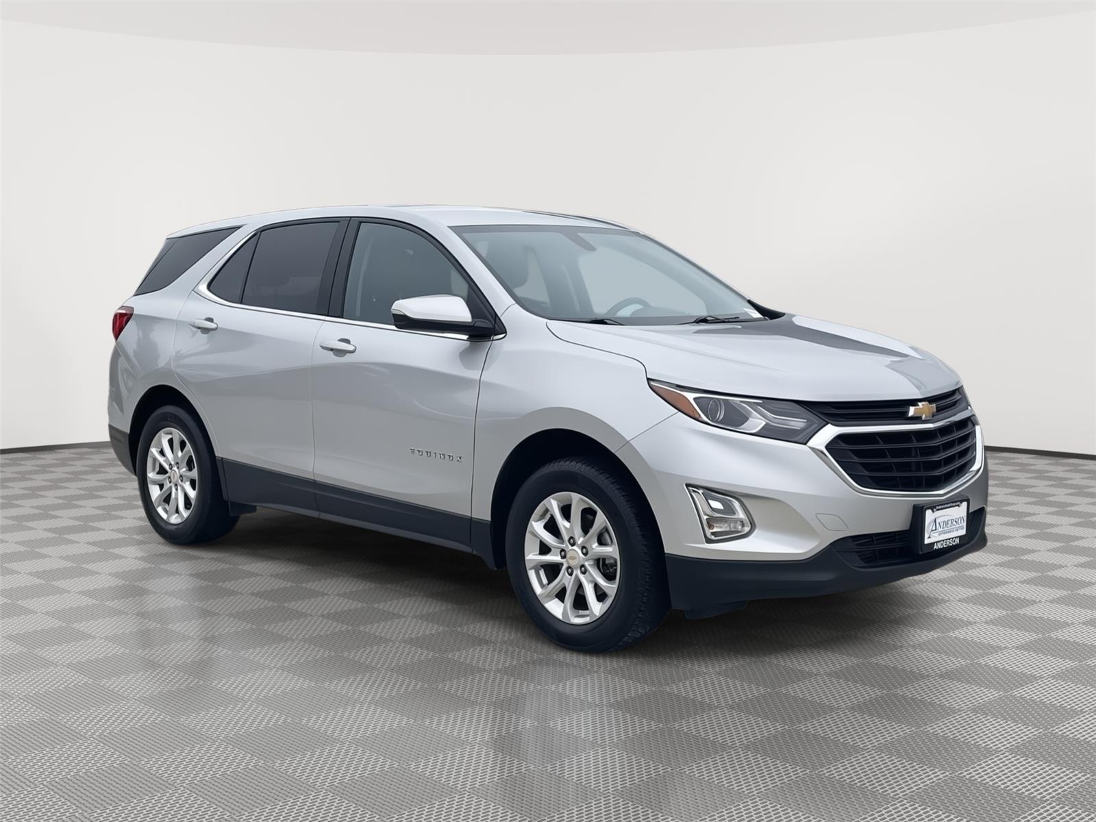 Vehicle photo 5