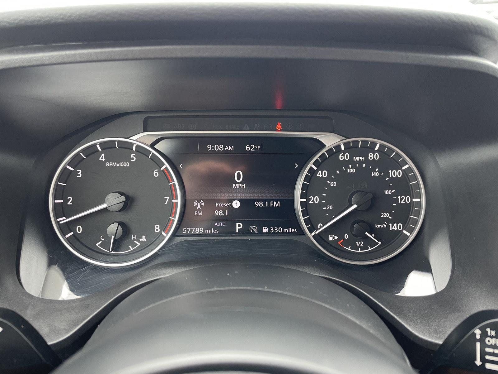 Vehicle photo 15