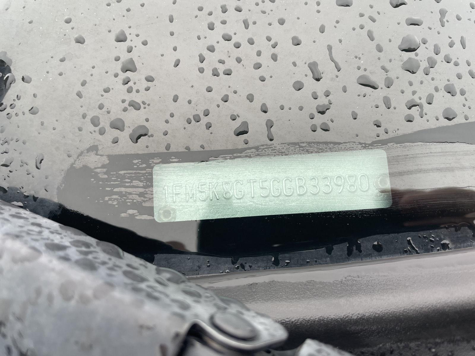 Vehicle photo 36
