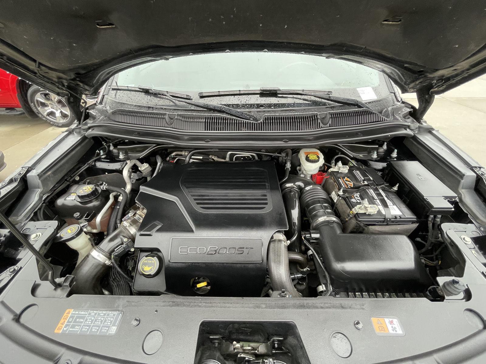 Vehicle photo 37