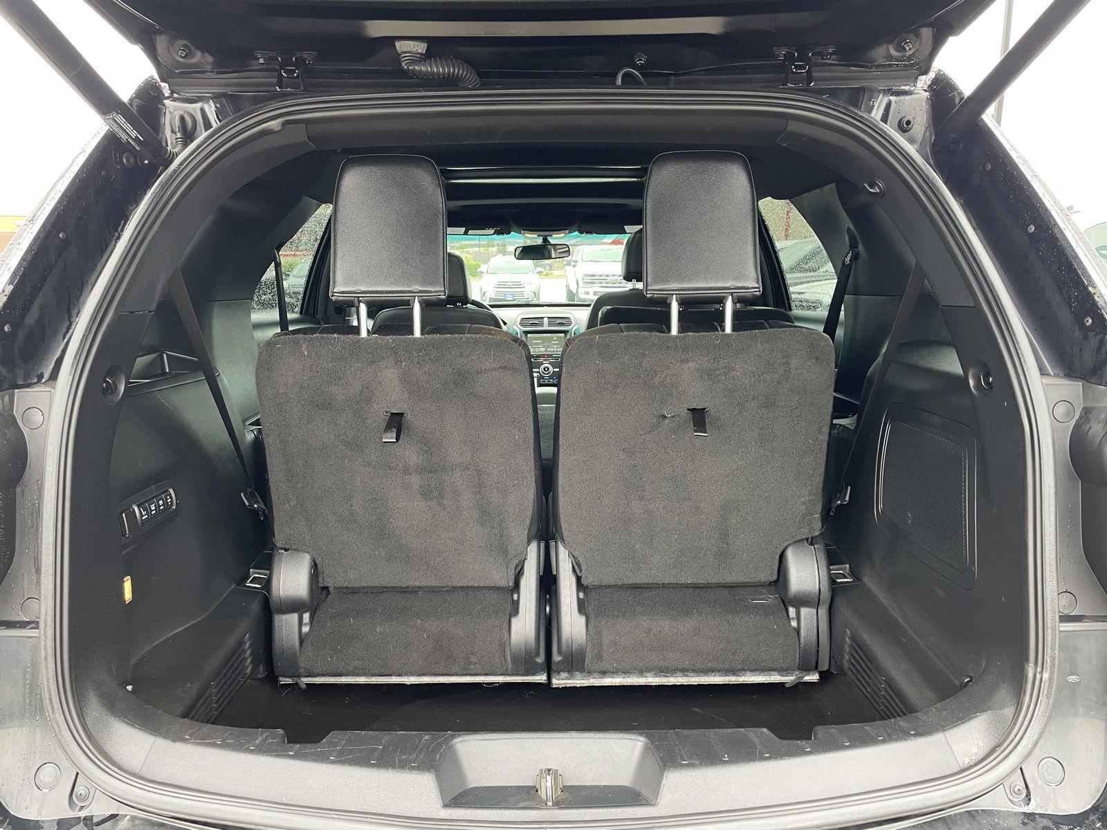 Vehicle photo 38