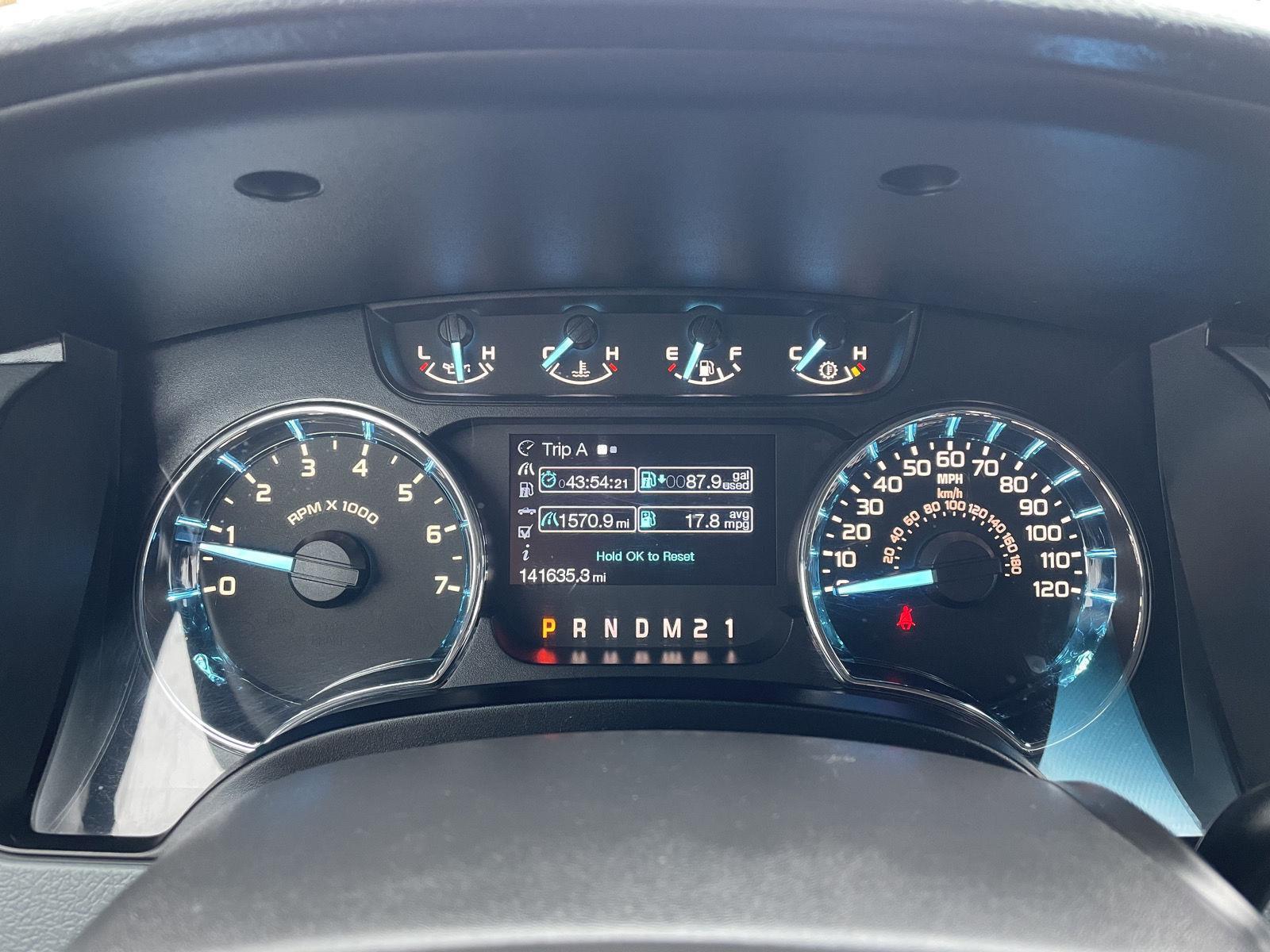 Vehicle photo 15