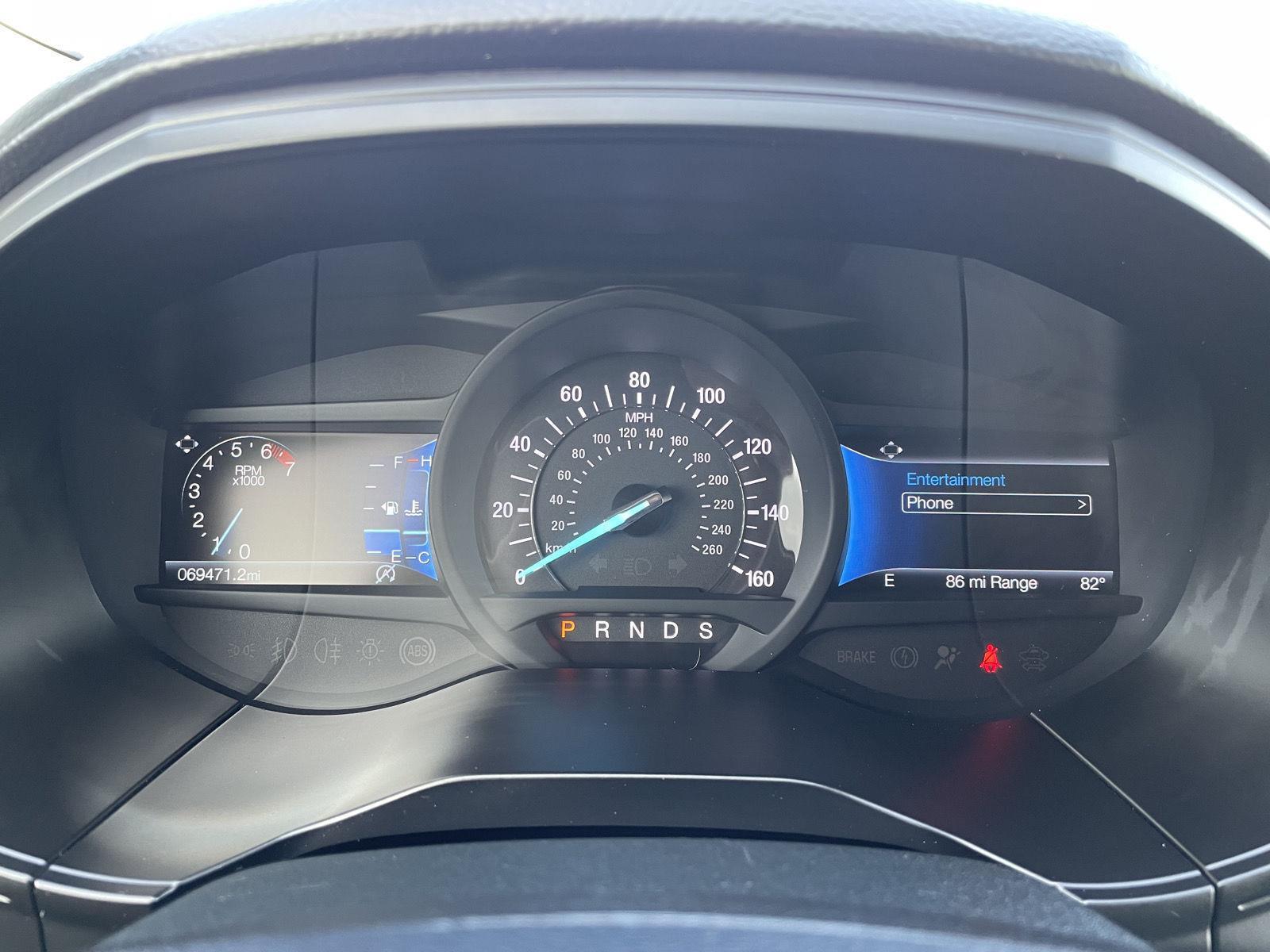 Vehicle photo 15
