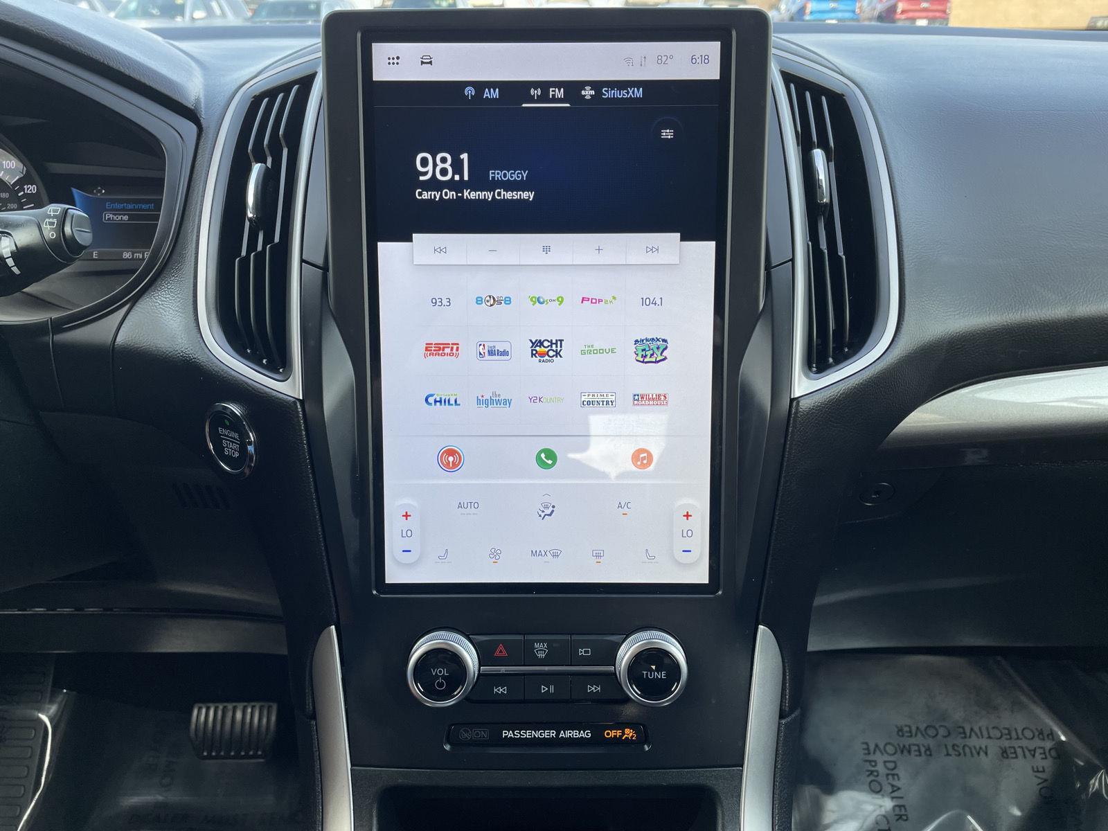 Vehicle photo 22