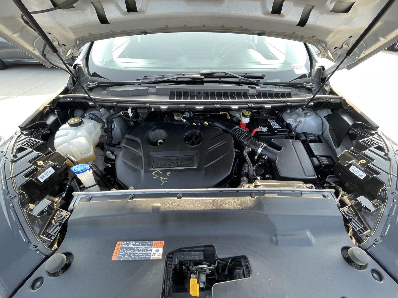 Vehicle photo 33