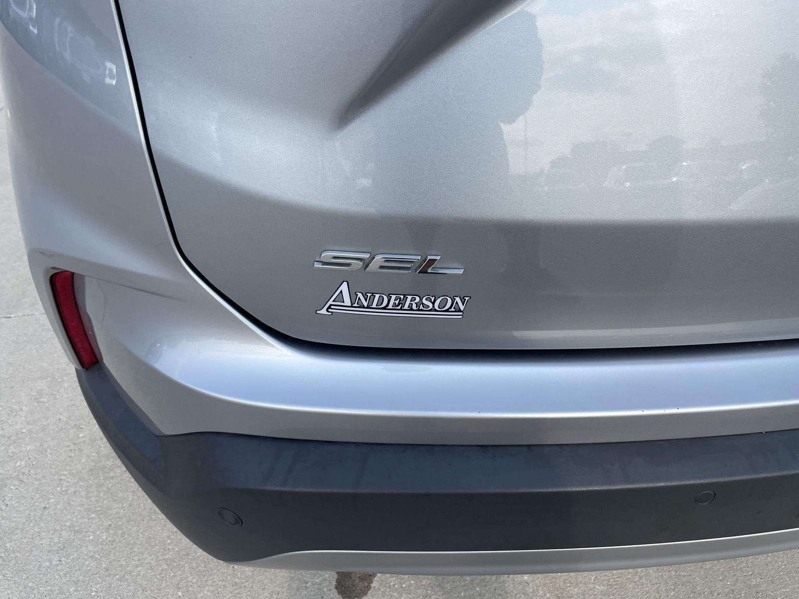 Vehicle photo 36