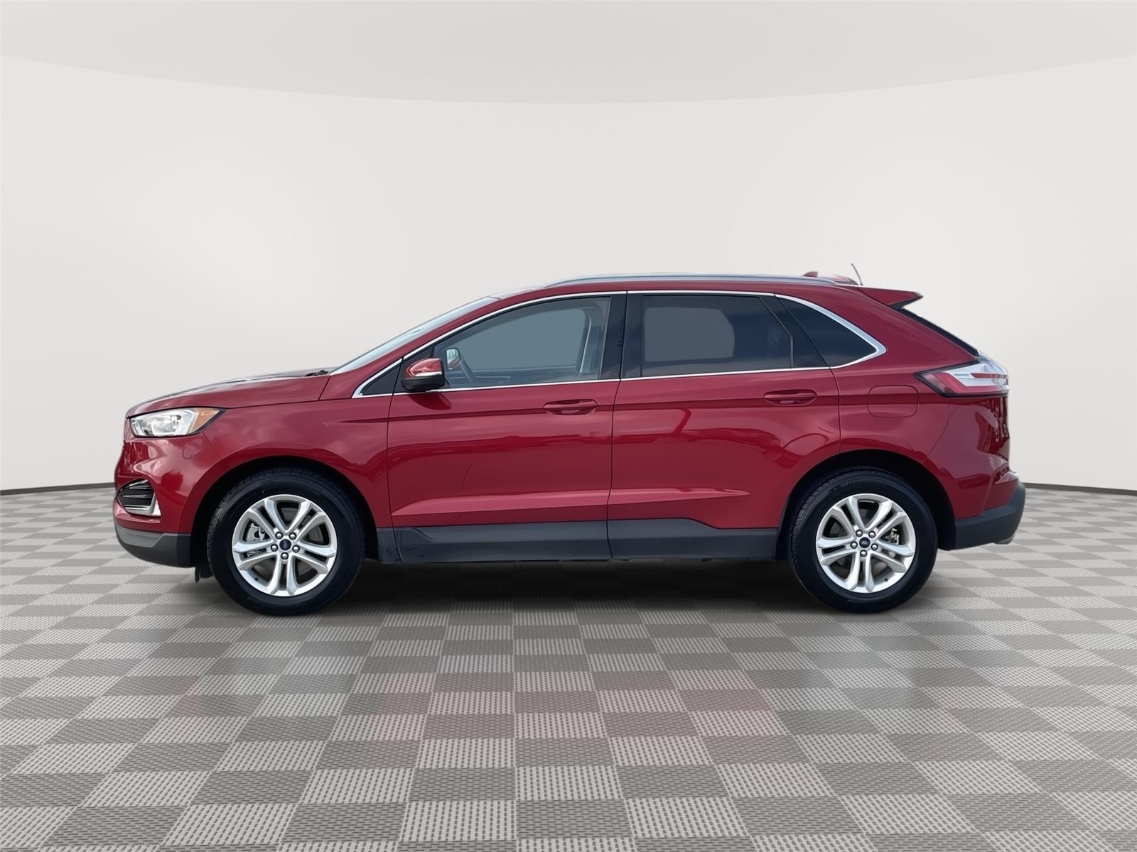 Vehicle photo 2