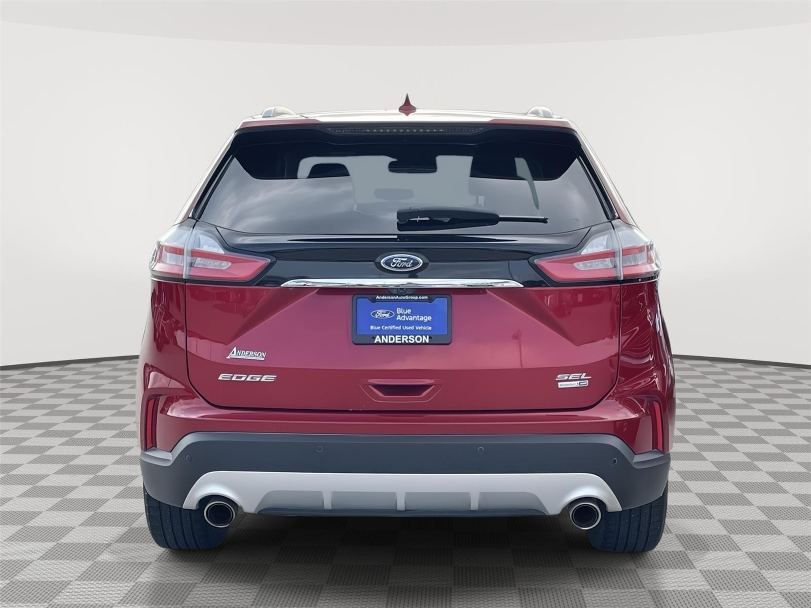 Vehicle photo 8