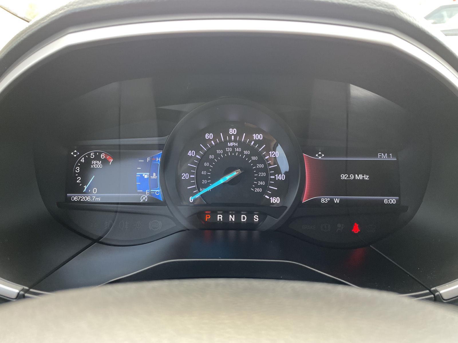 Vehicle photo 15